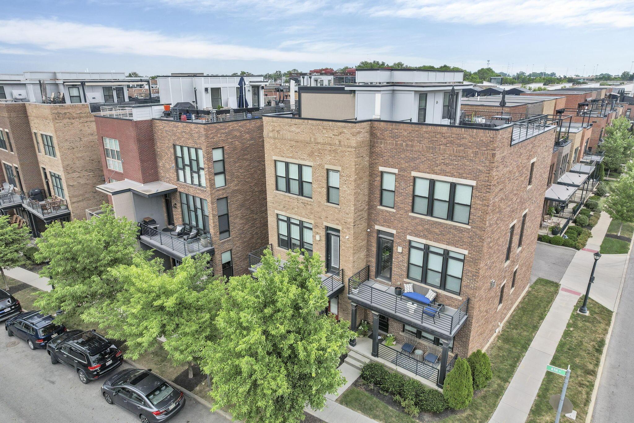 754 N 6TH Street
