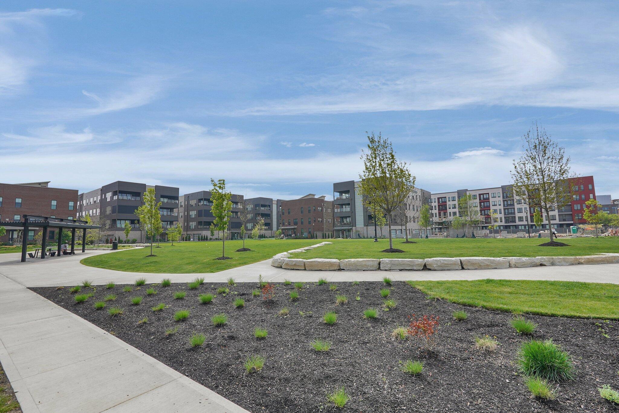 754 N 6TH Street