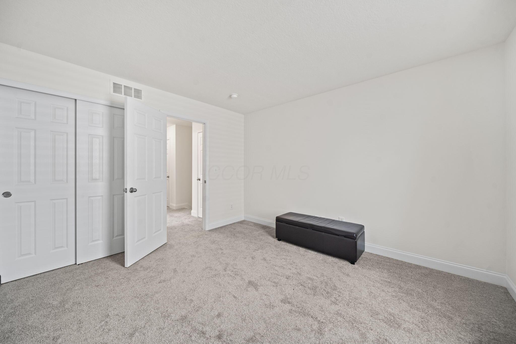 2989 Tree Bend Circle