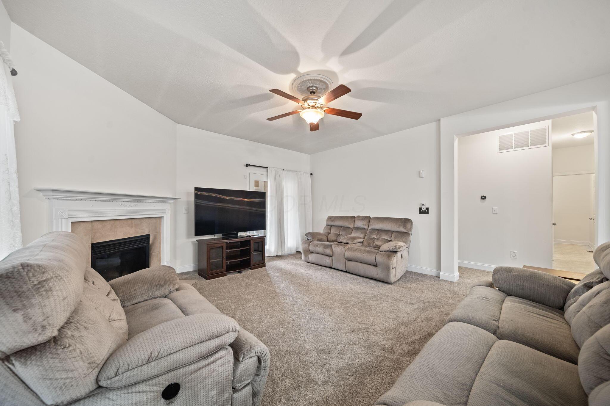 2989 Tree Bend Circle