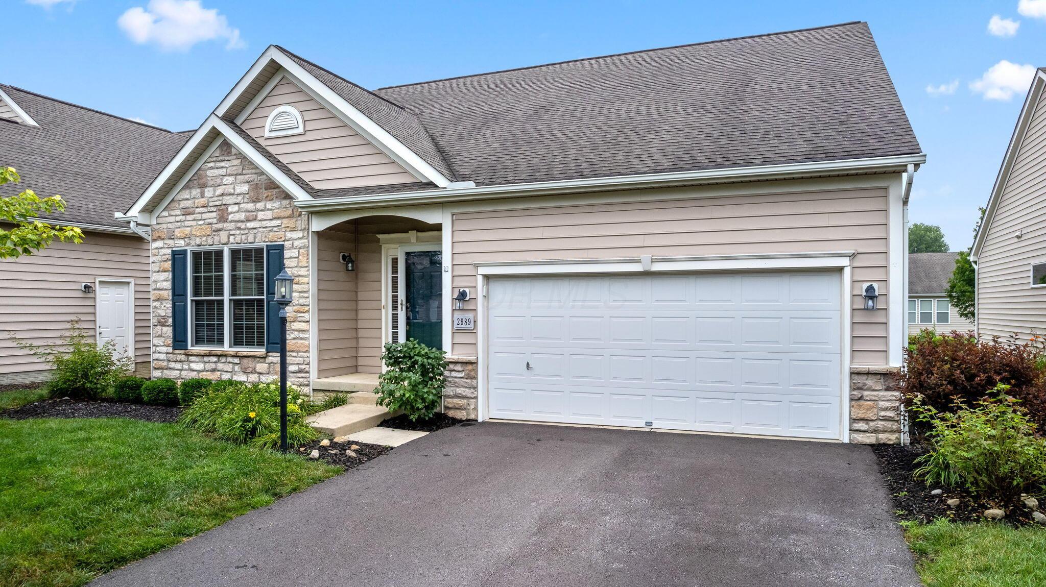 2989 Tree Bend Circle