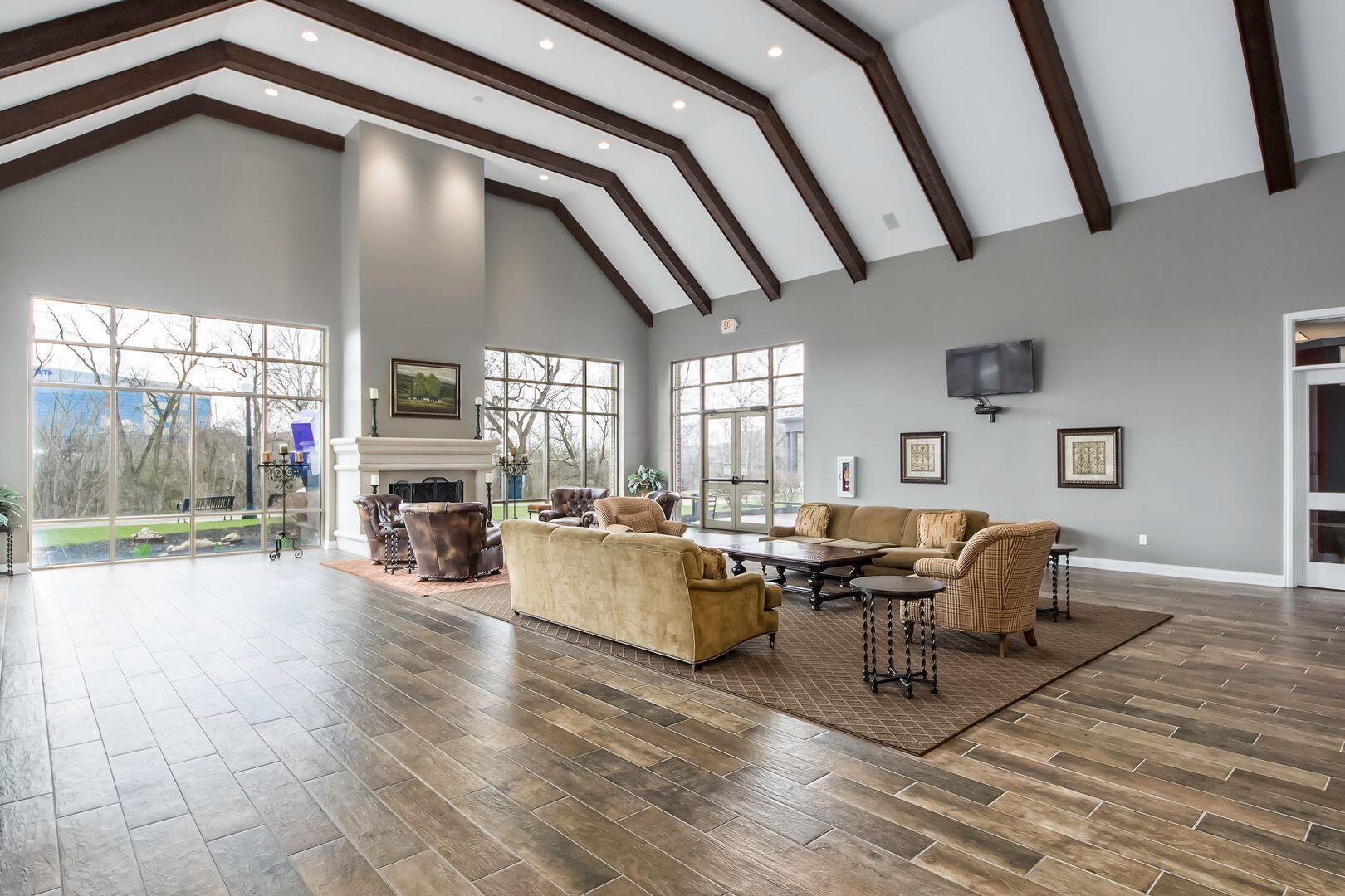 539 W 1st Avenue, 310