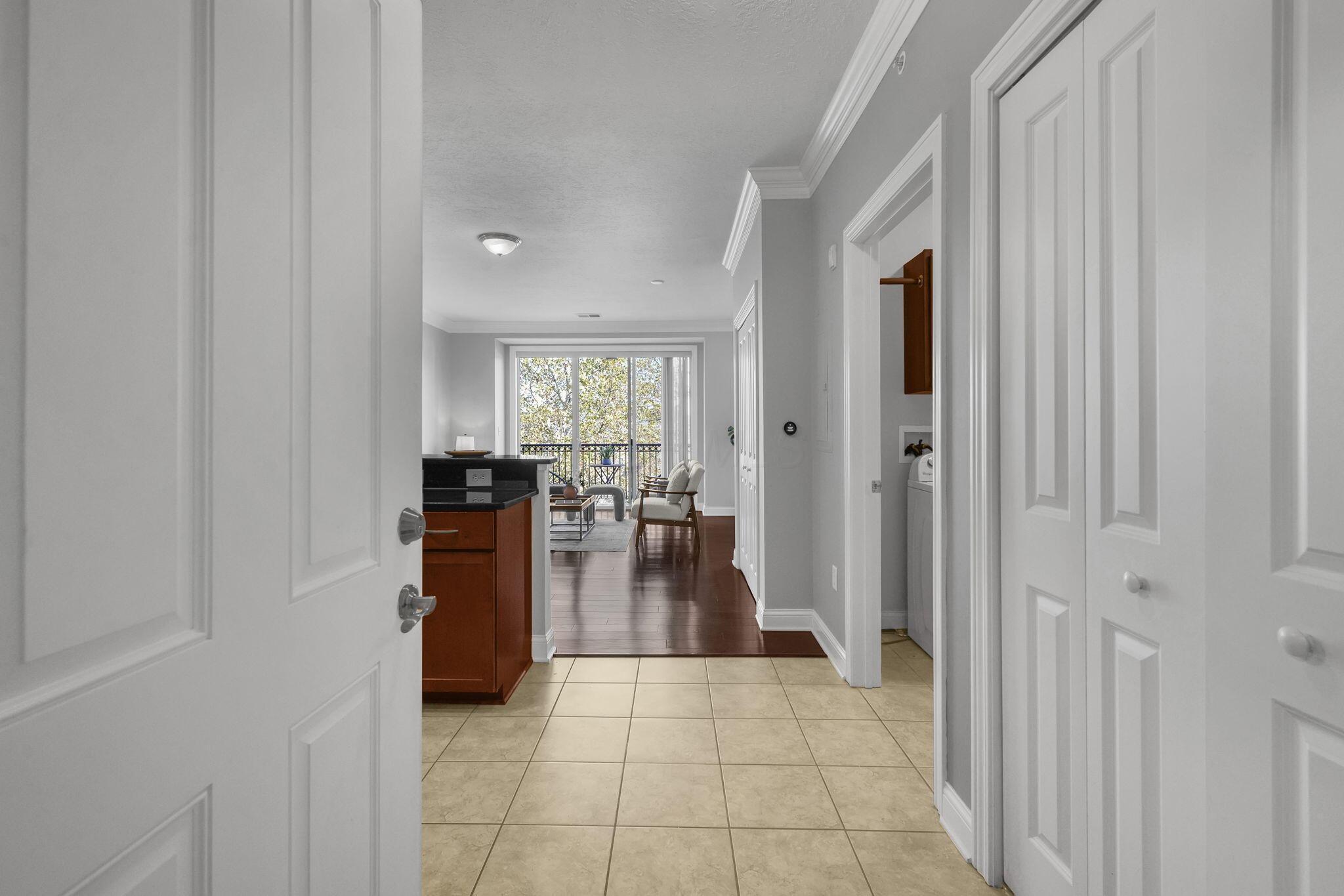 539 W 1st Avenue, 310