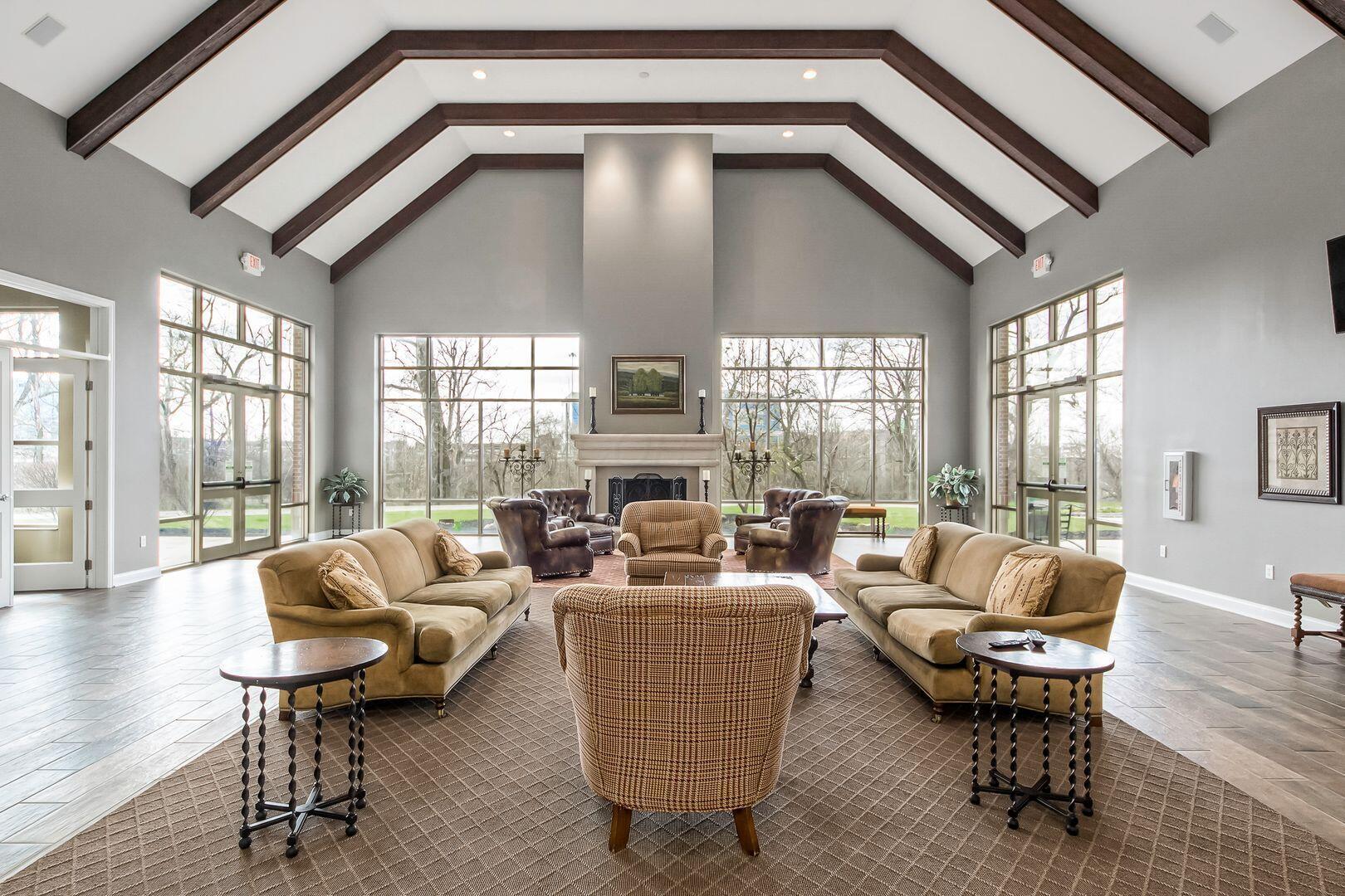 539 W 1st Avenue, 310