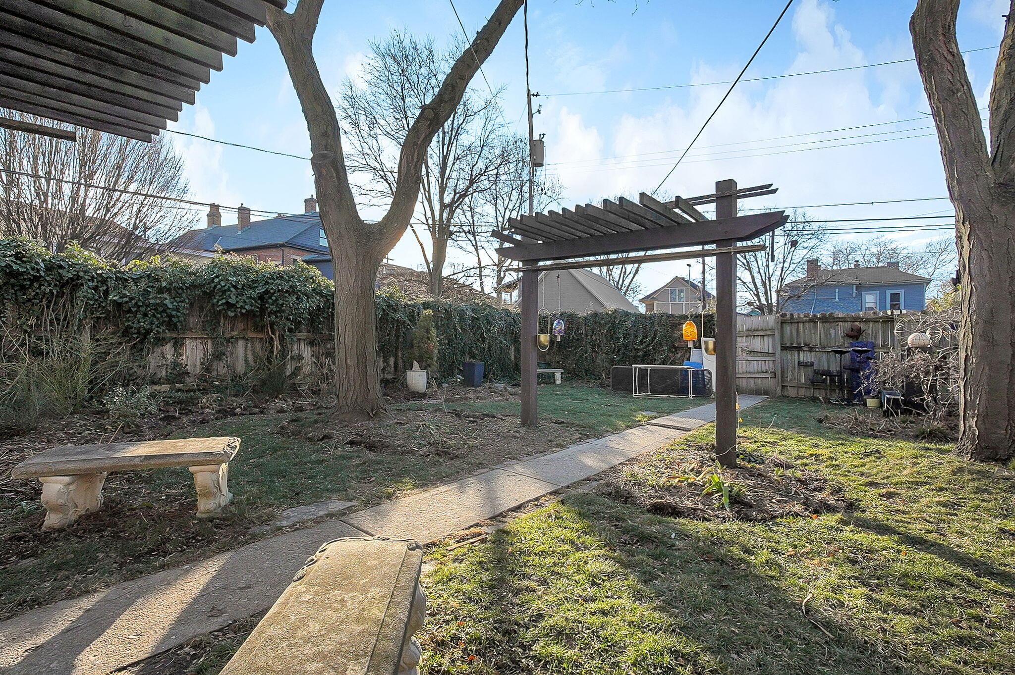 779-781 Hamlet Street