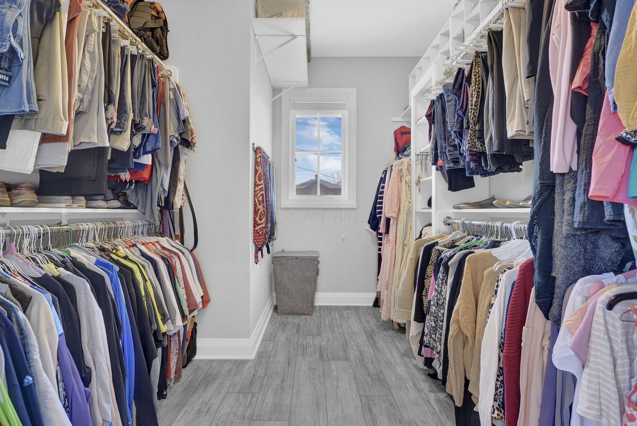 58 E Hubbard Avenue, C