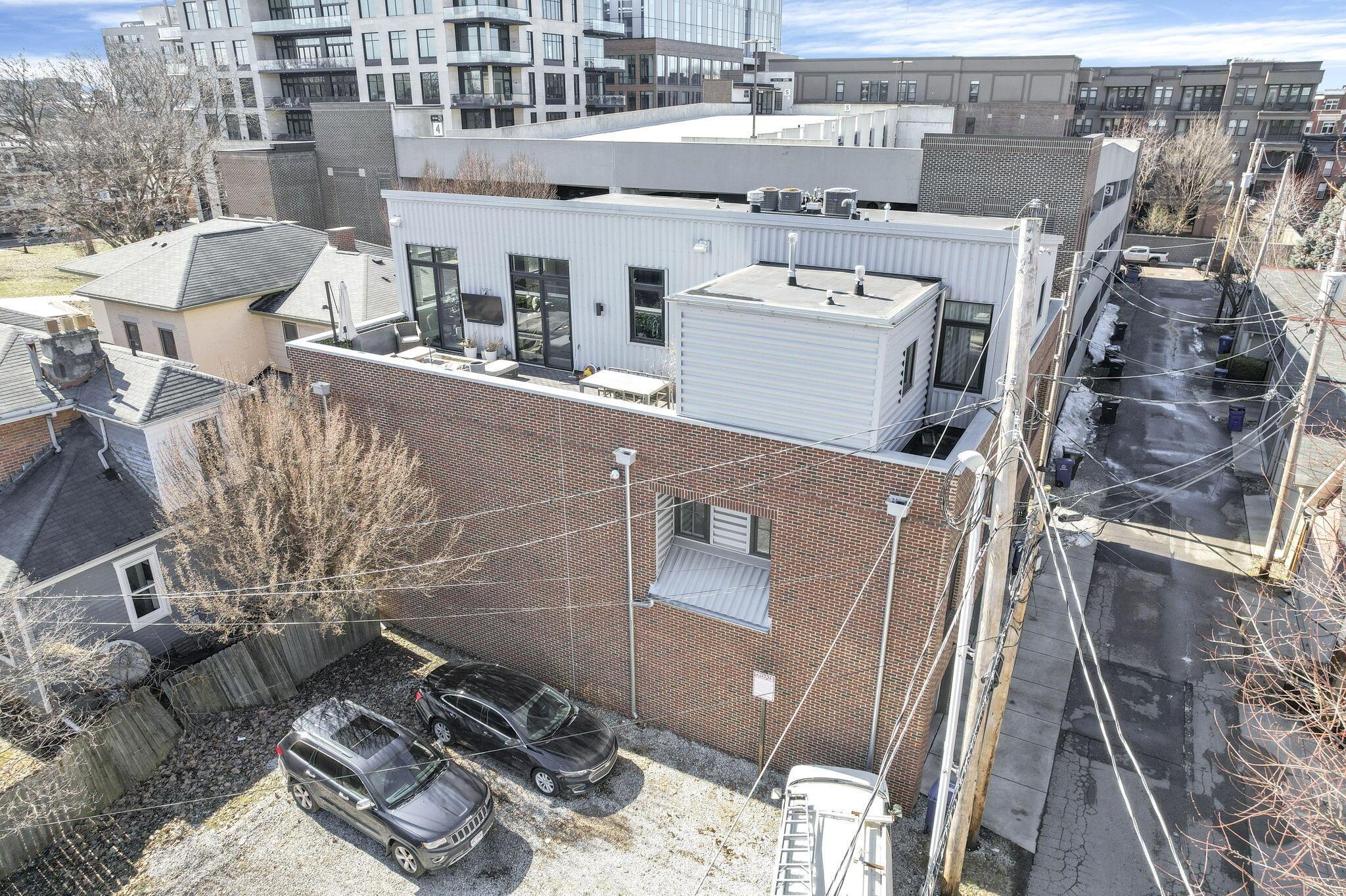 58 E Hubbard Avenue, C