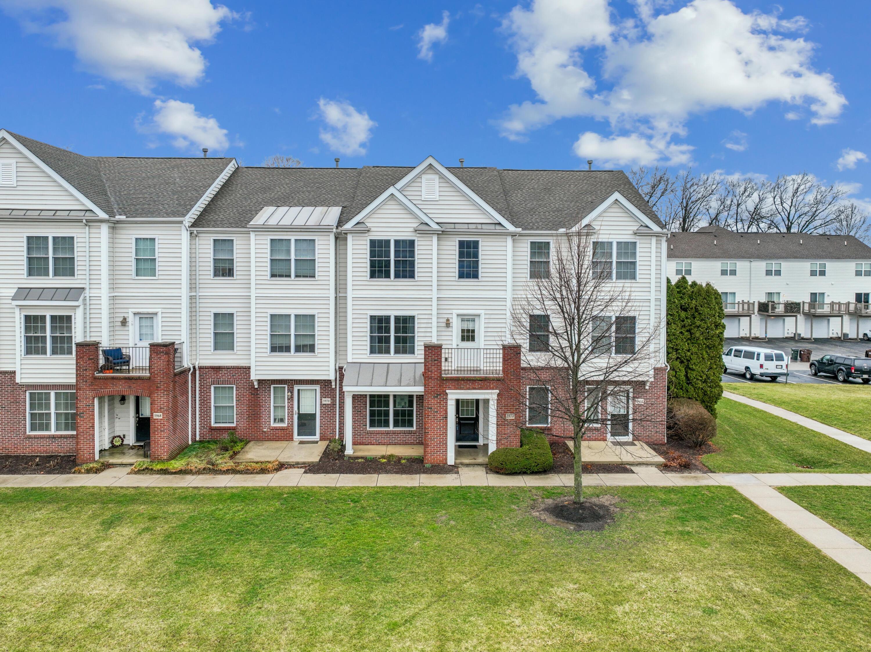 5972 Woodshire Drive, 202