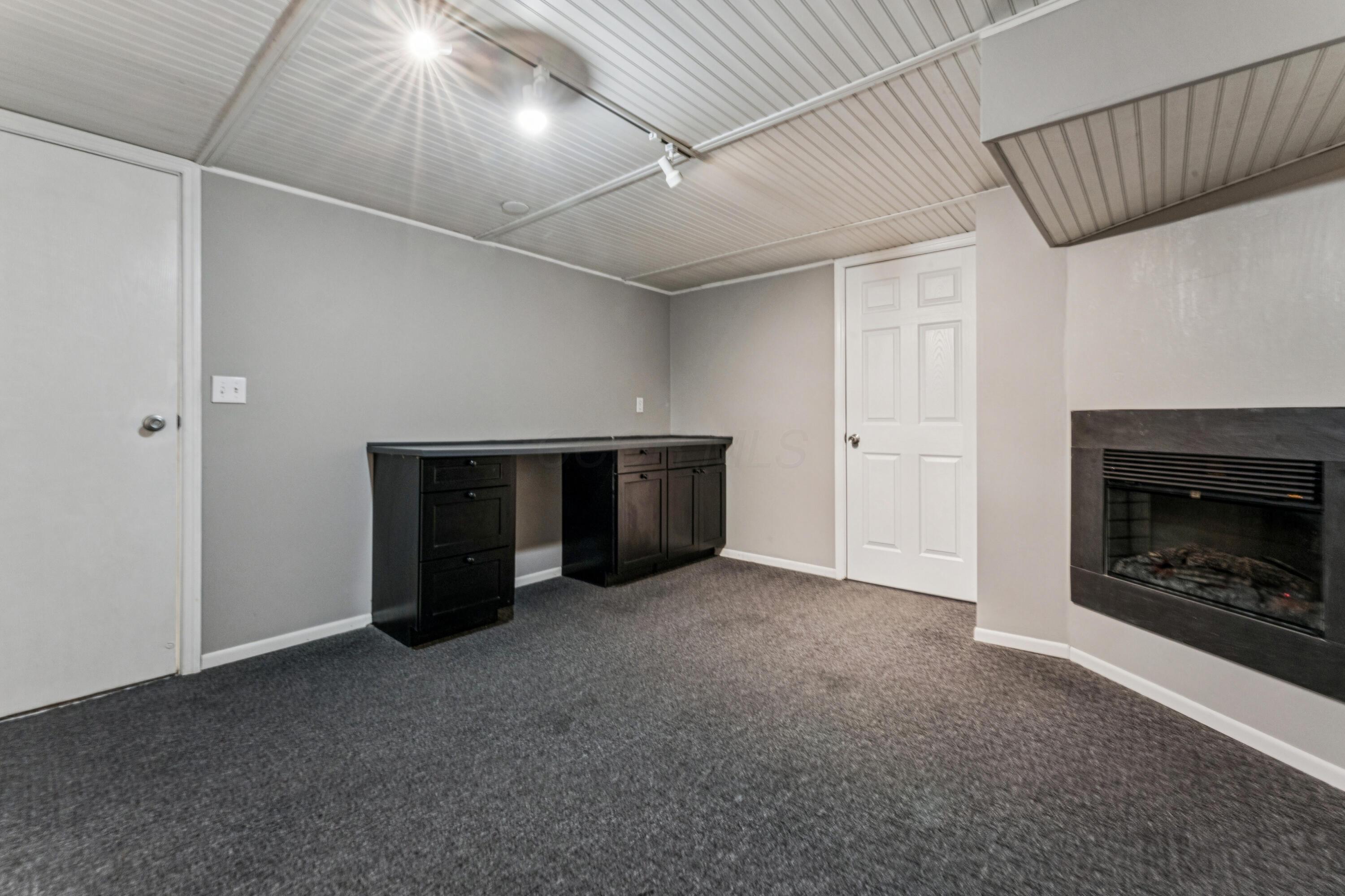 5728 Snow Drive, 128C