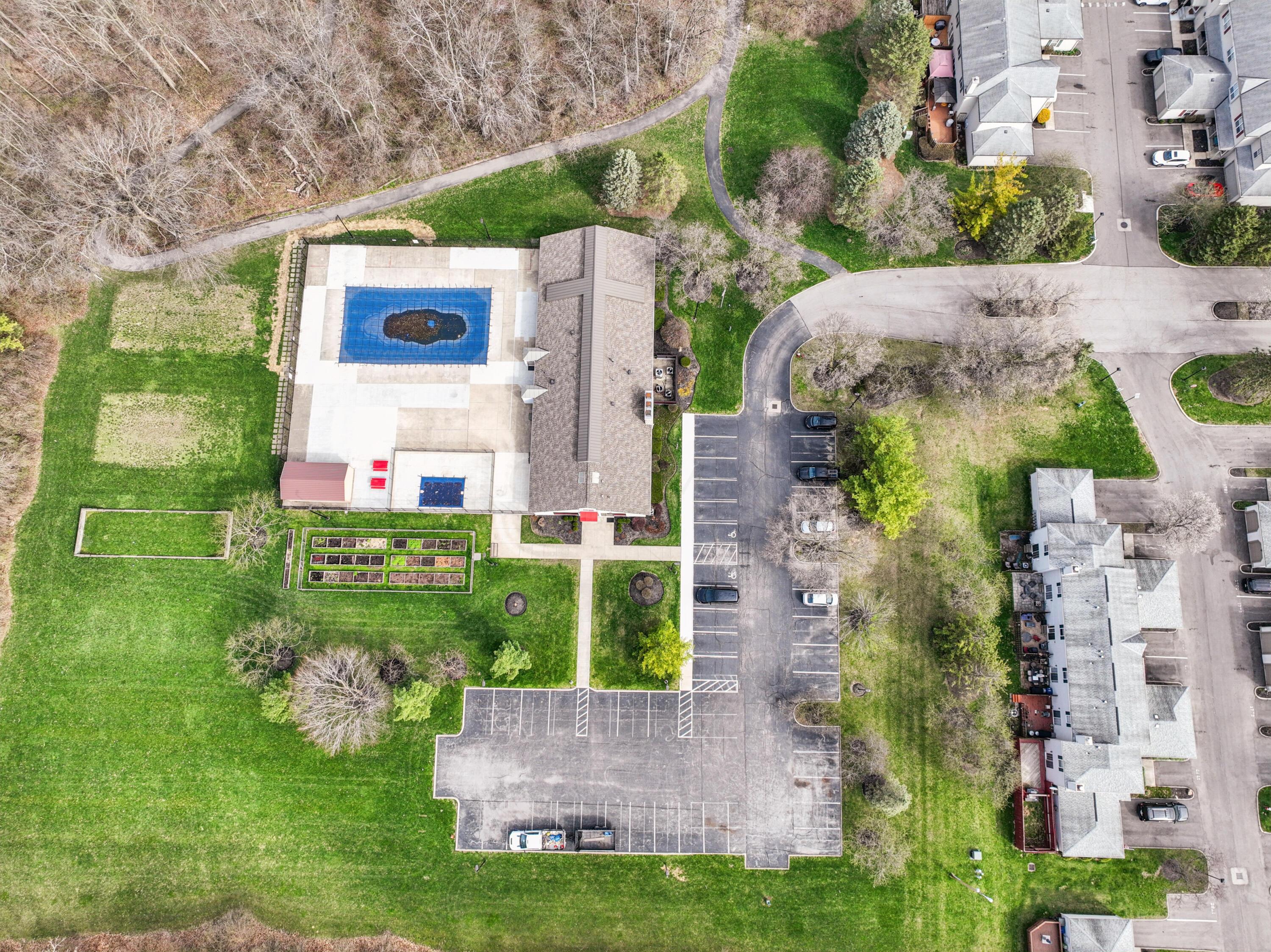 5728 Snow Drive, 128C