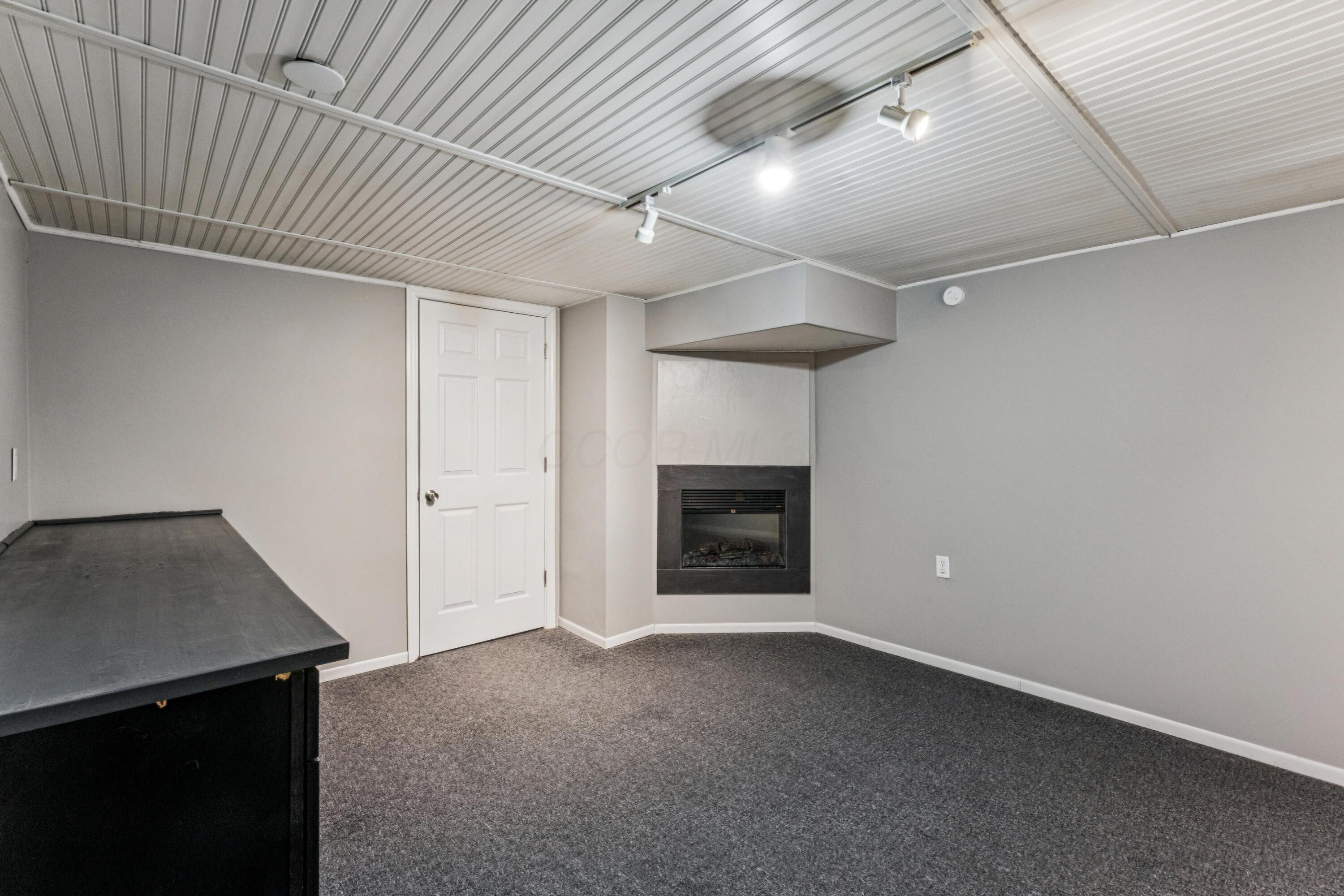5728 Snow Drive, 128C