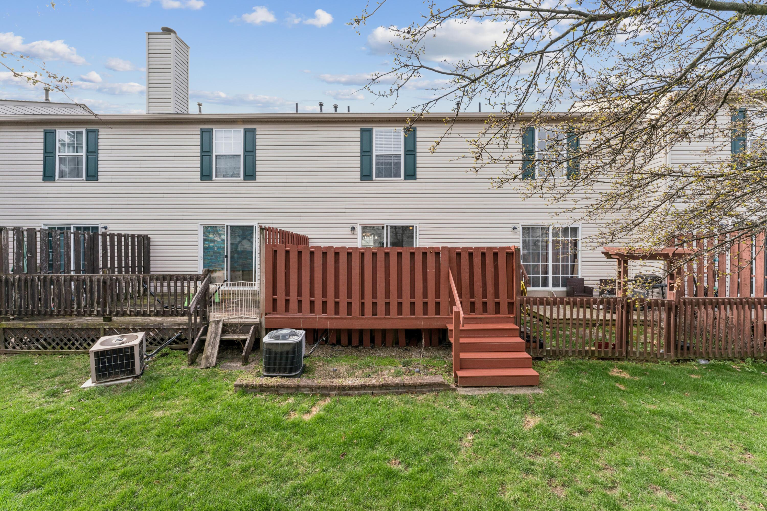 5728 Snow Drive, 128C