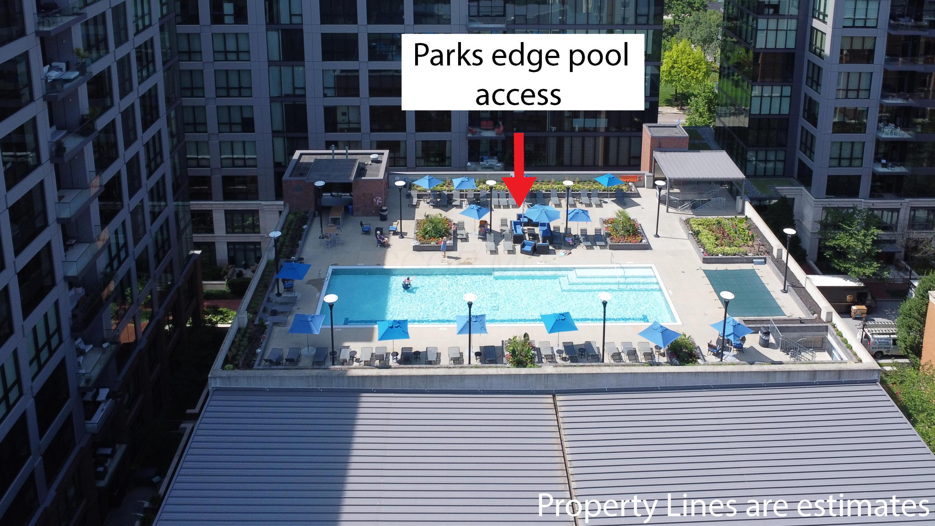 250 Daniel Burnham Square, 702