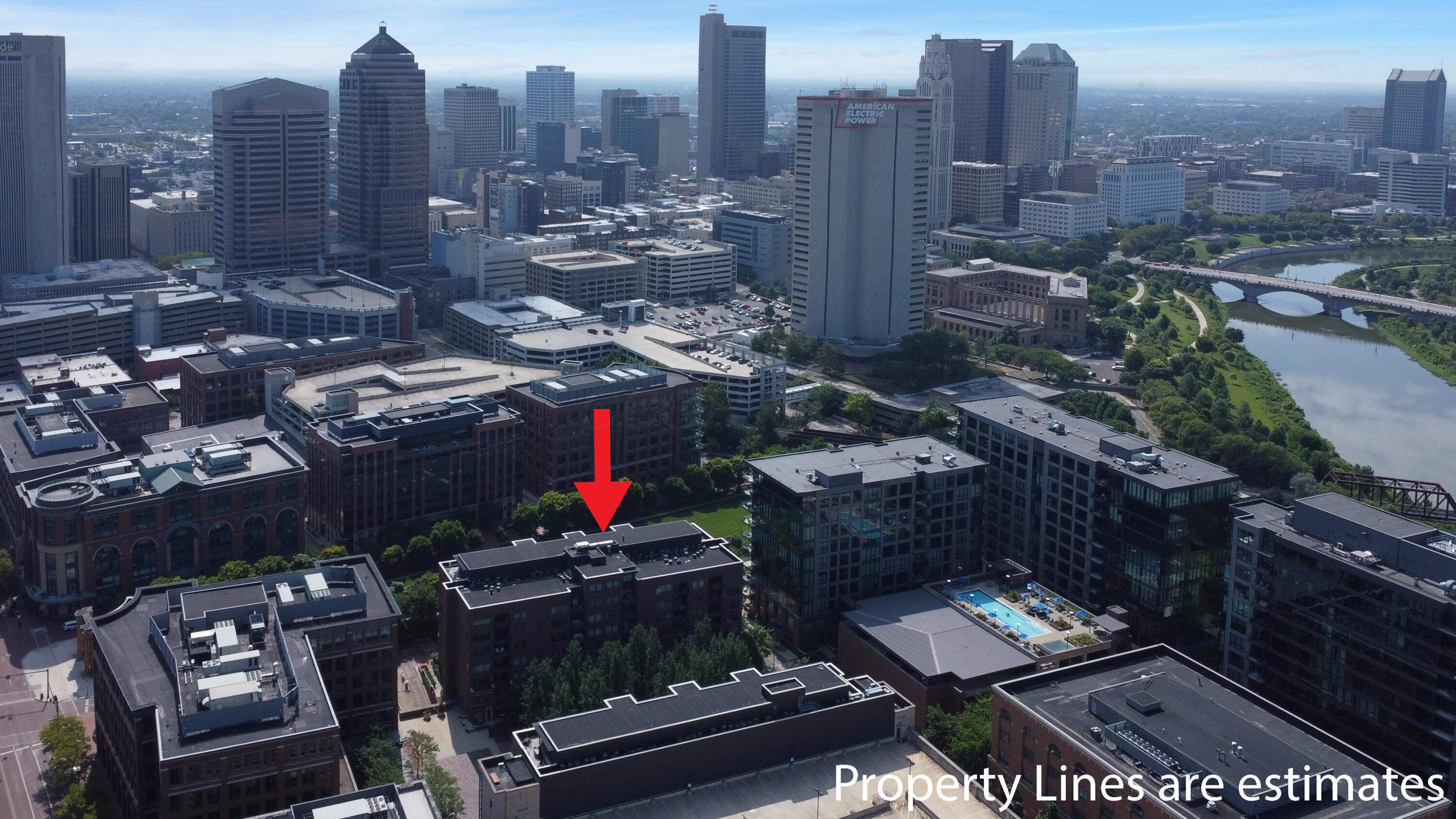 250 Daniel Burnham Square, 702