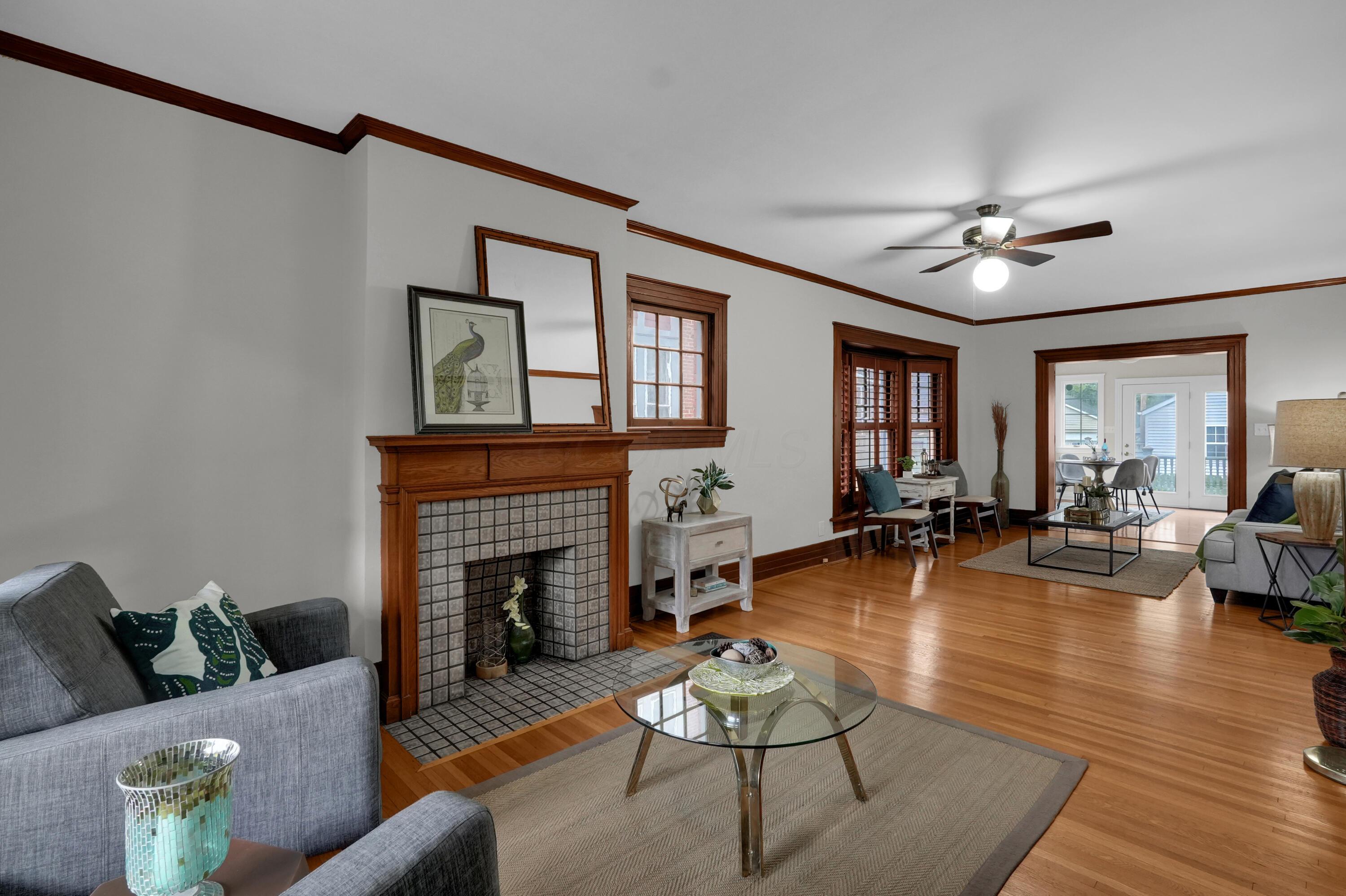 325 W 6th Avenue