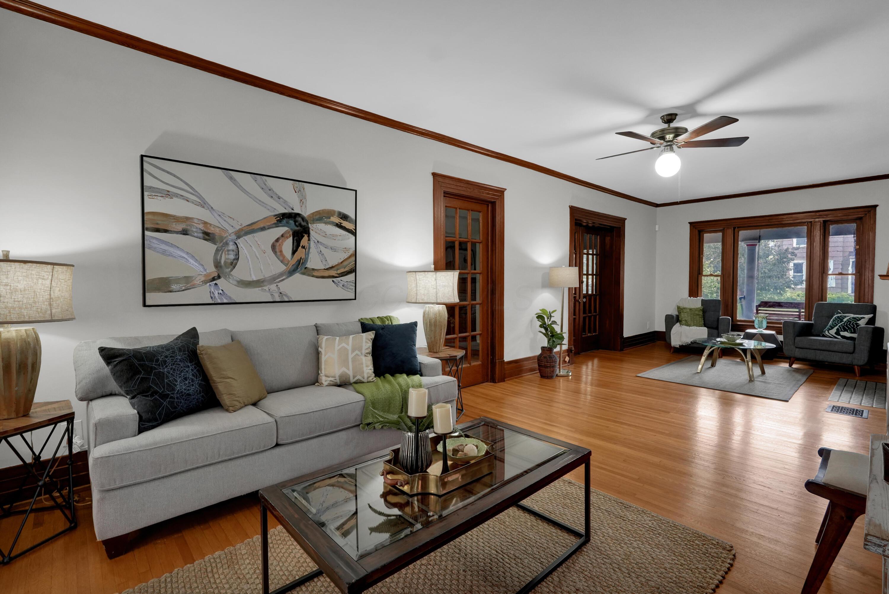 325 W 6th Avenue