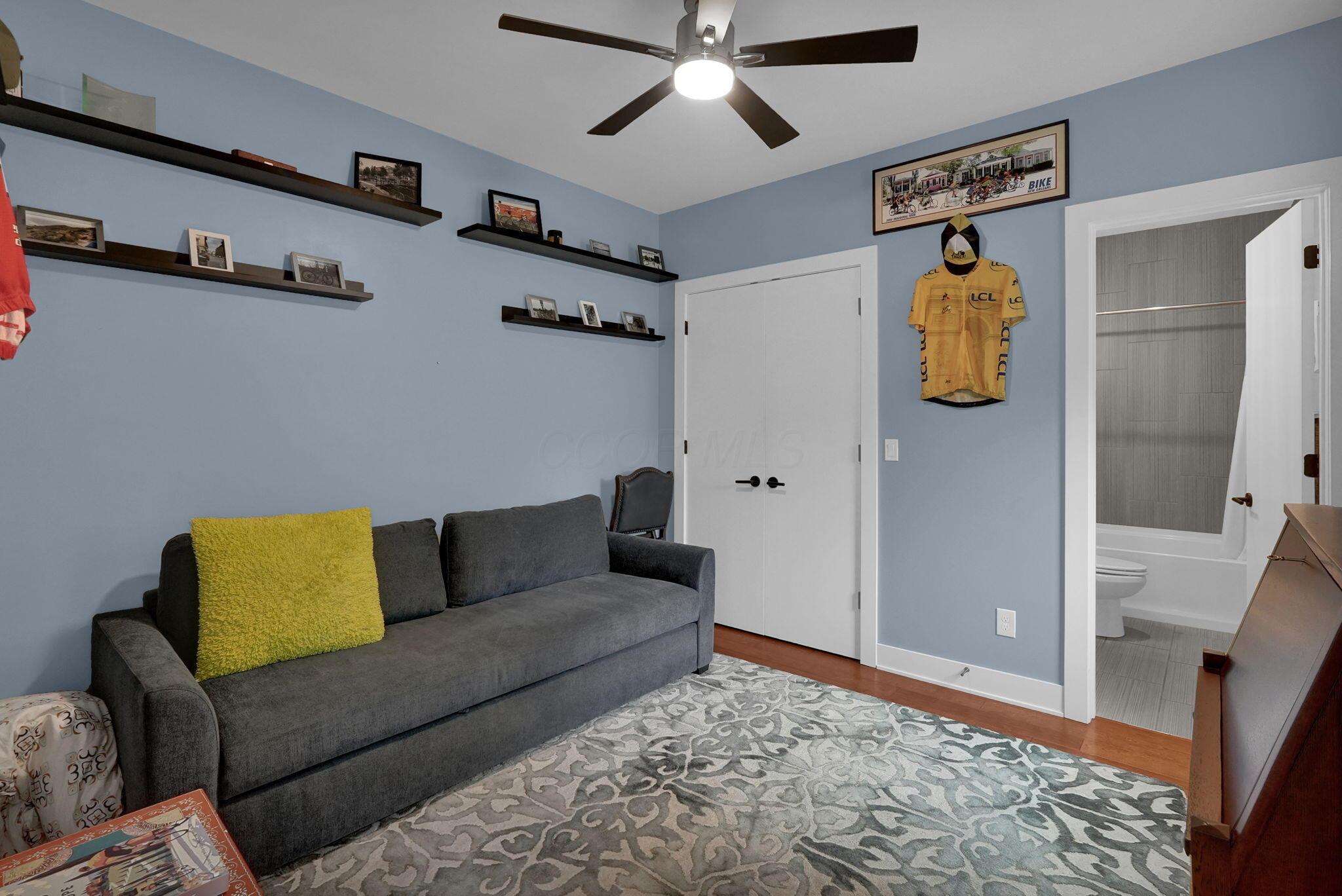804 Senco Lane, 23