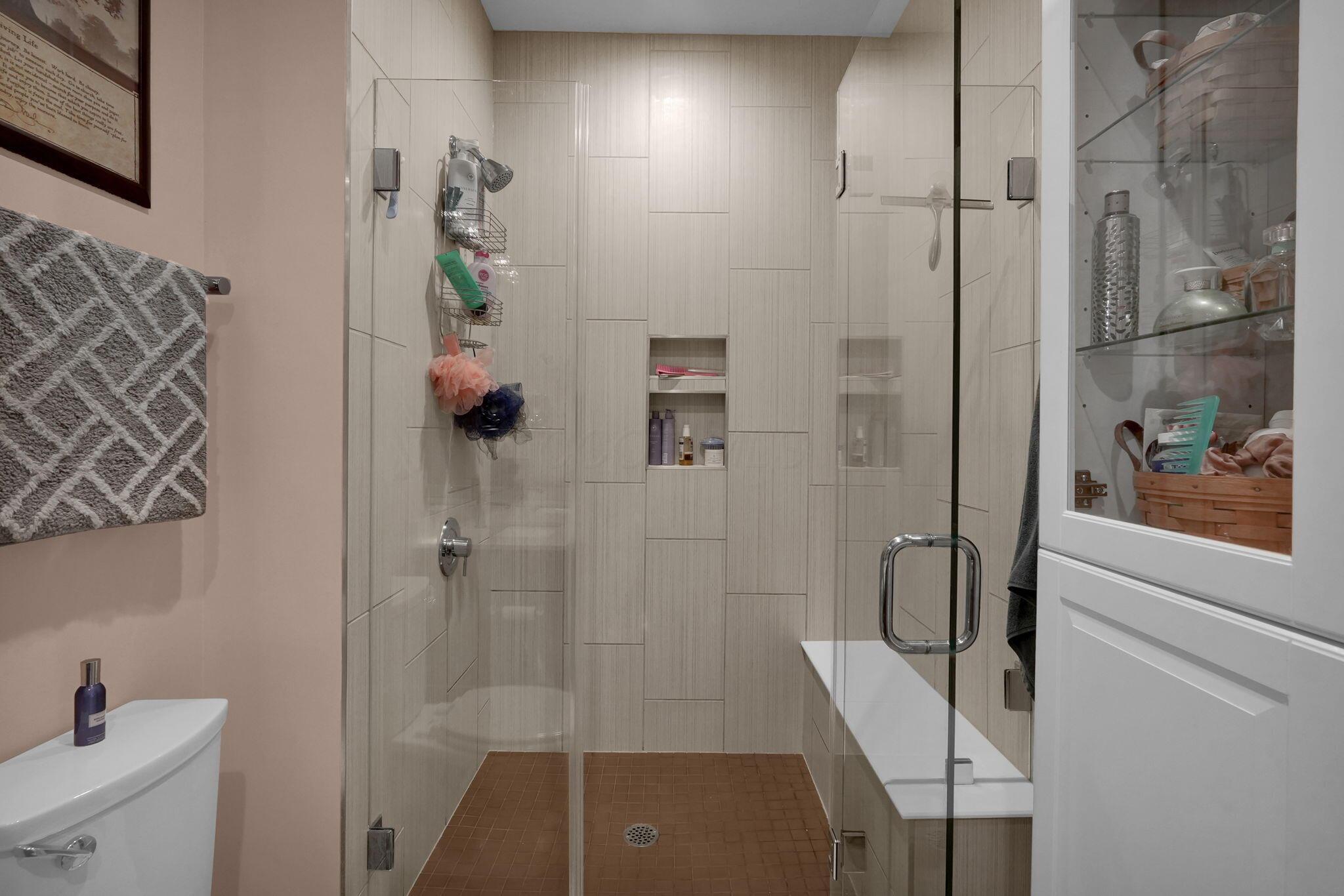 804 Senco Lane, 23