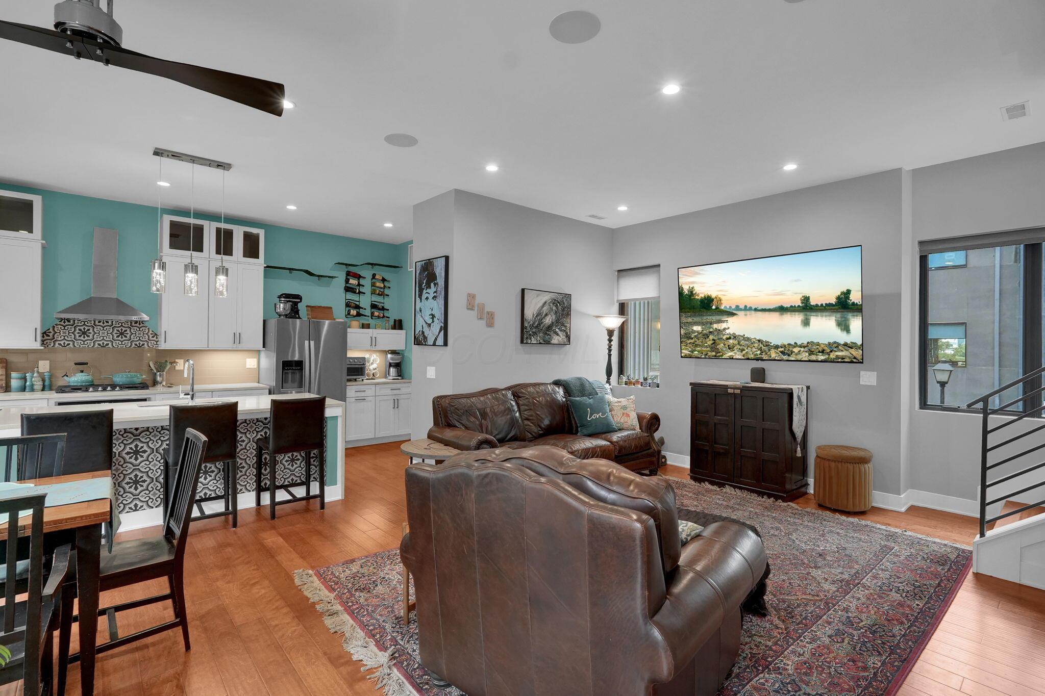 804 Senco Lane, 23