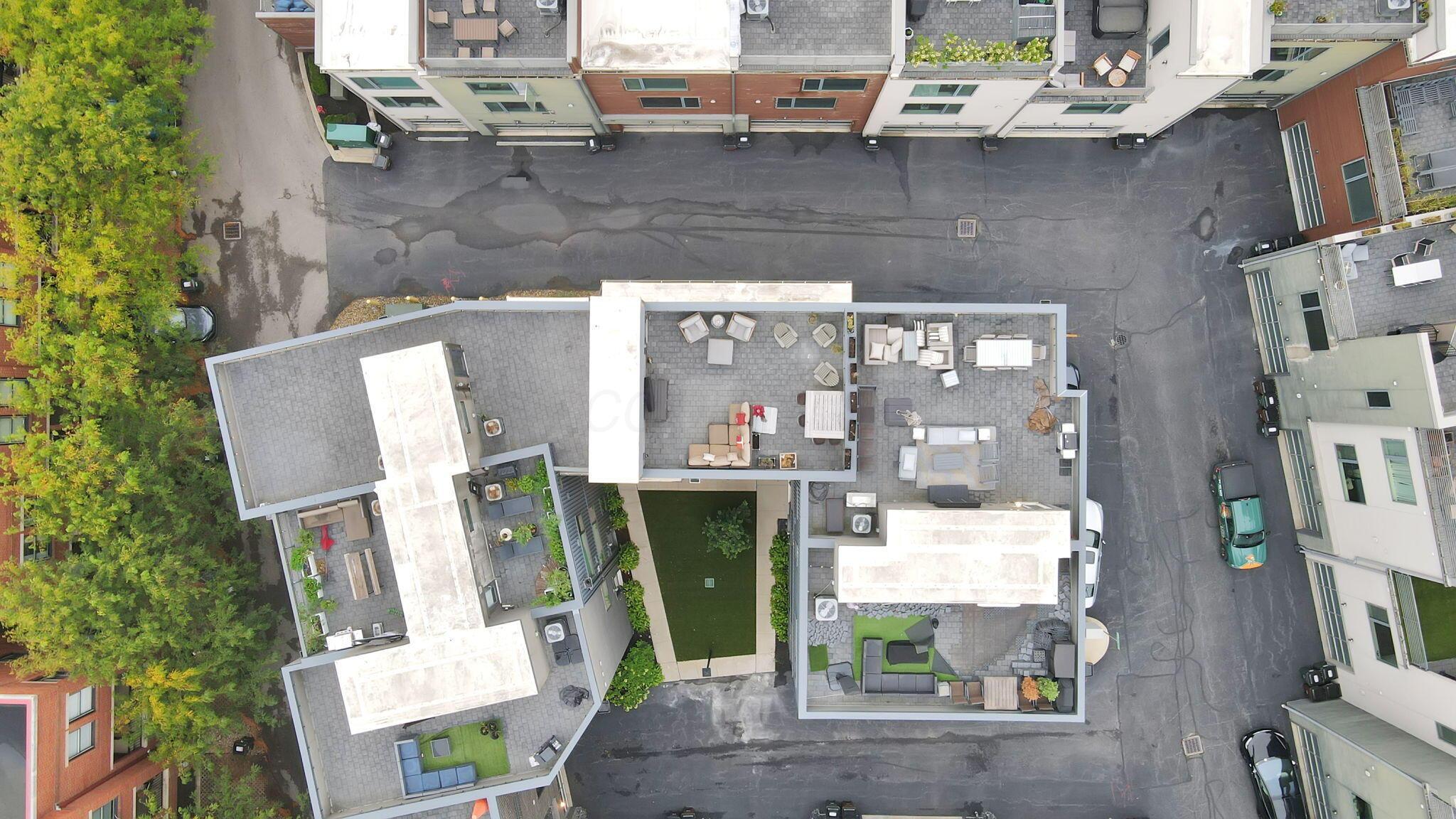 804 Senco Lane, 23