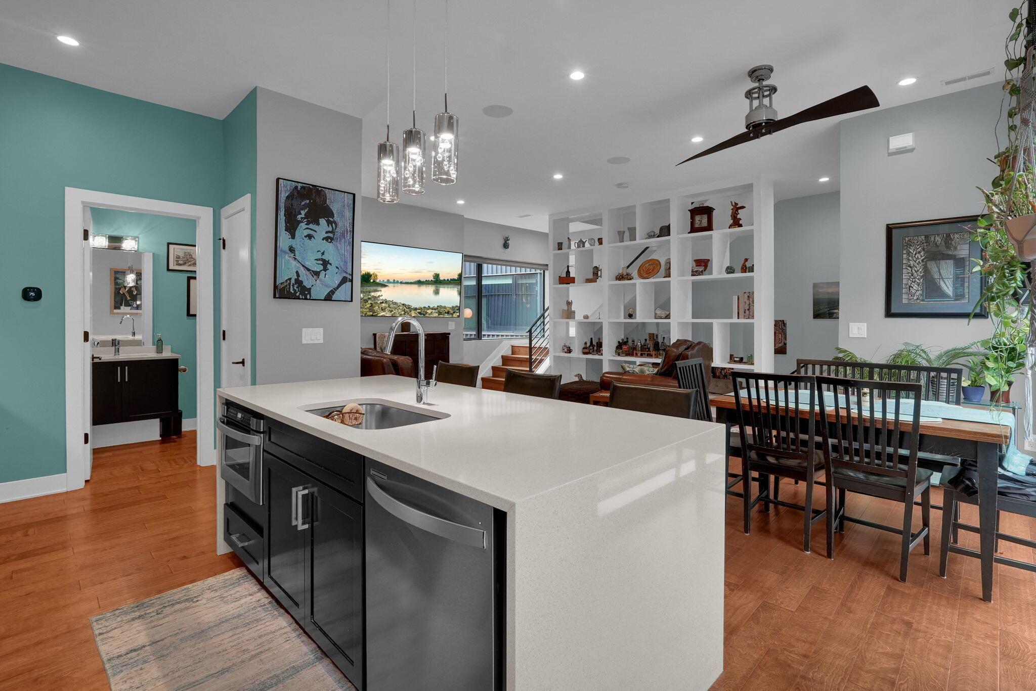 804 Senco Lane, 23