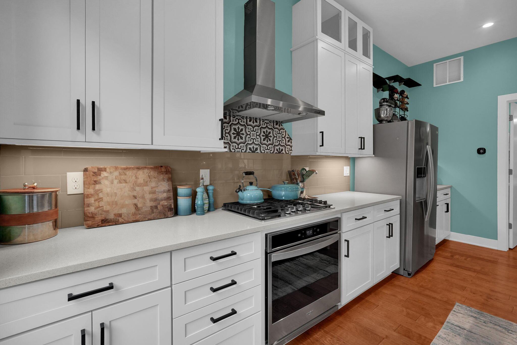 804 Senco Lane, 23