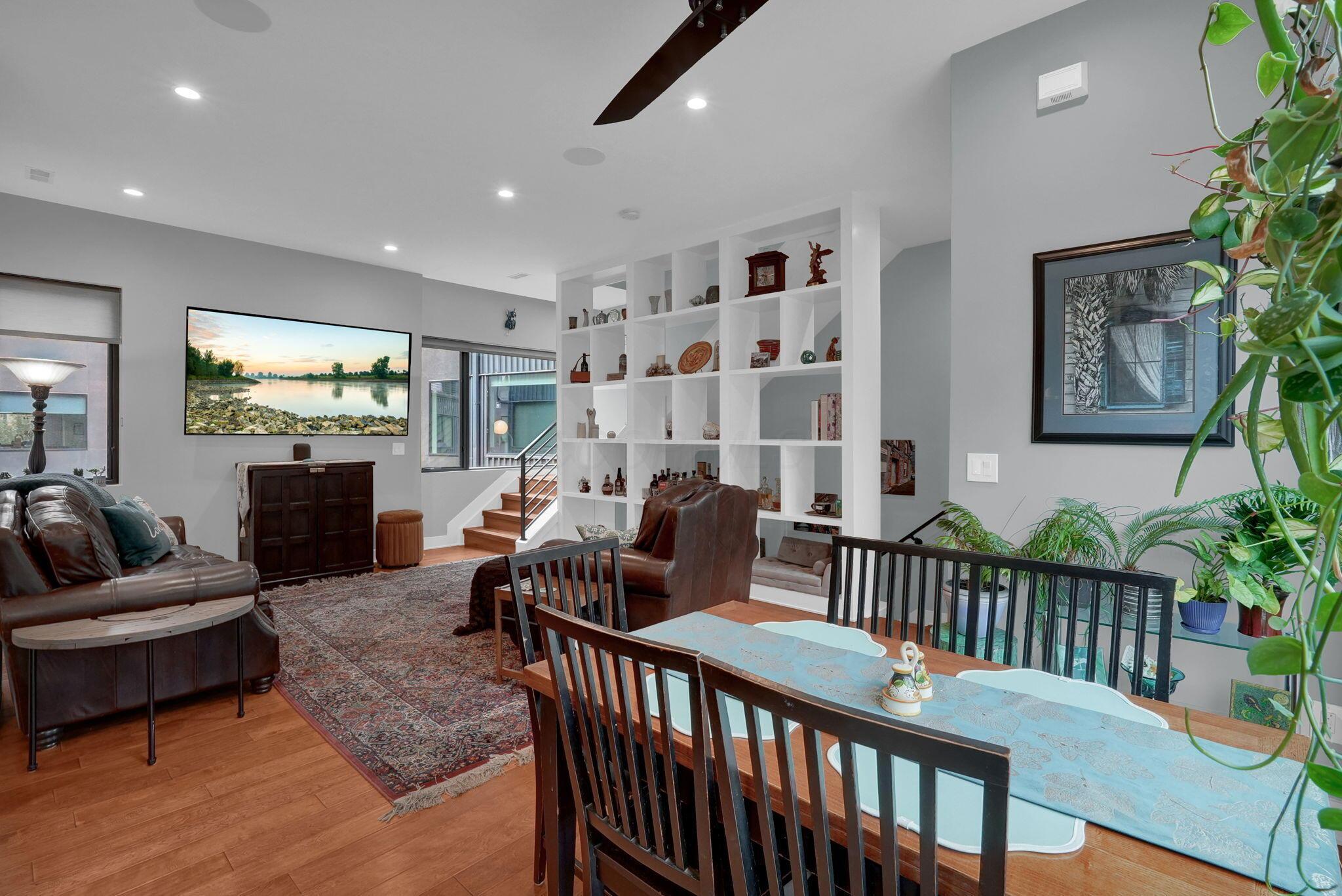 804 Senco Lane, 23