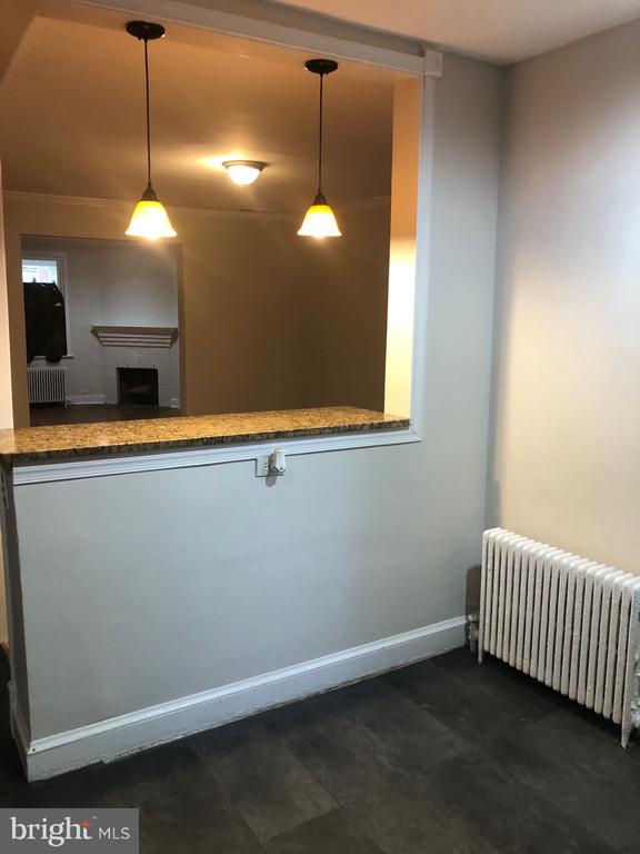 1721 S SE