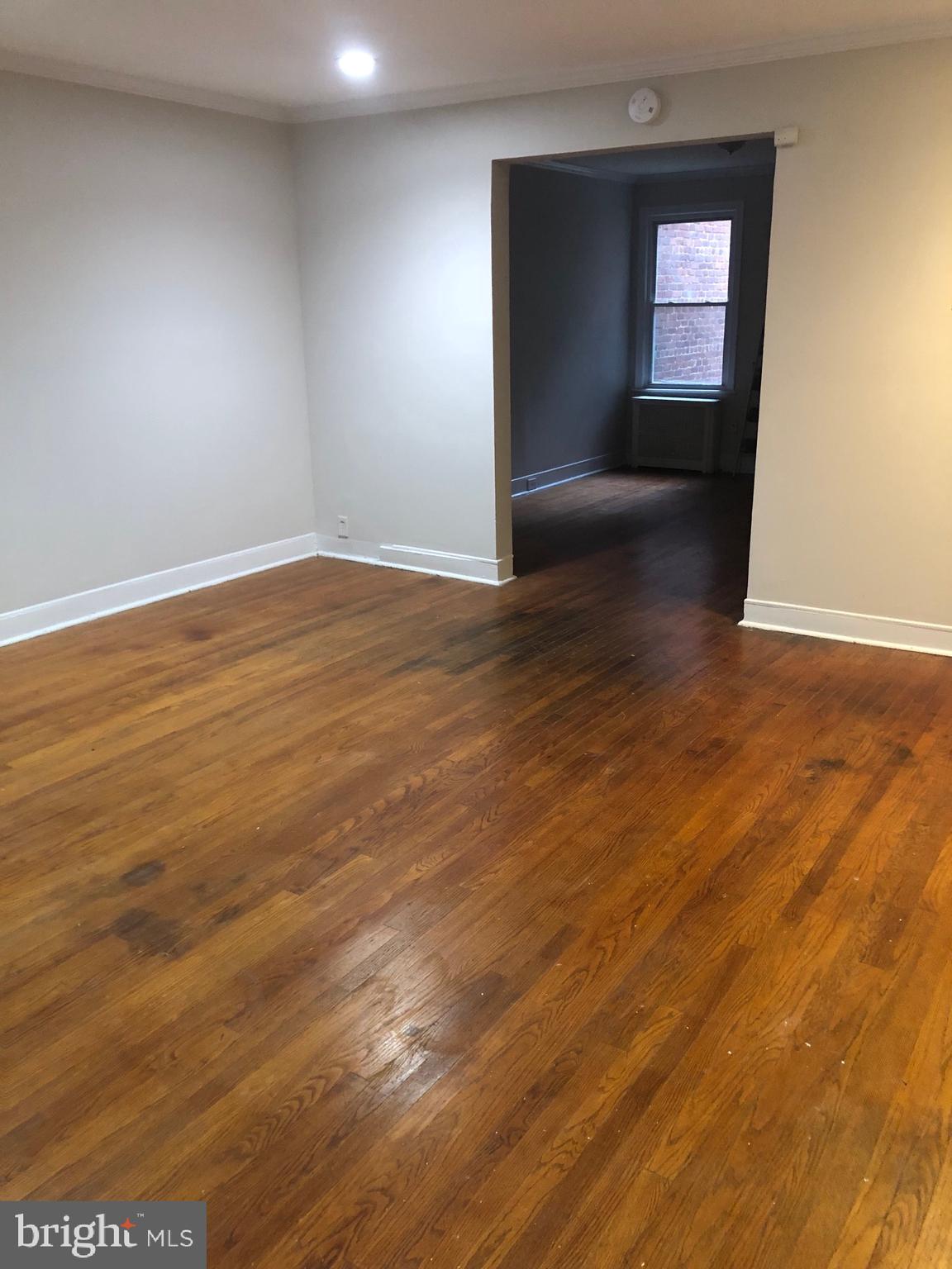 1721 S SE