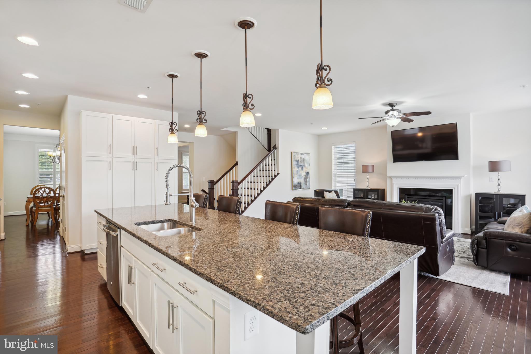 12907 SHORT HILLS DRIVE