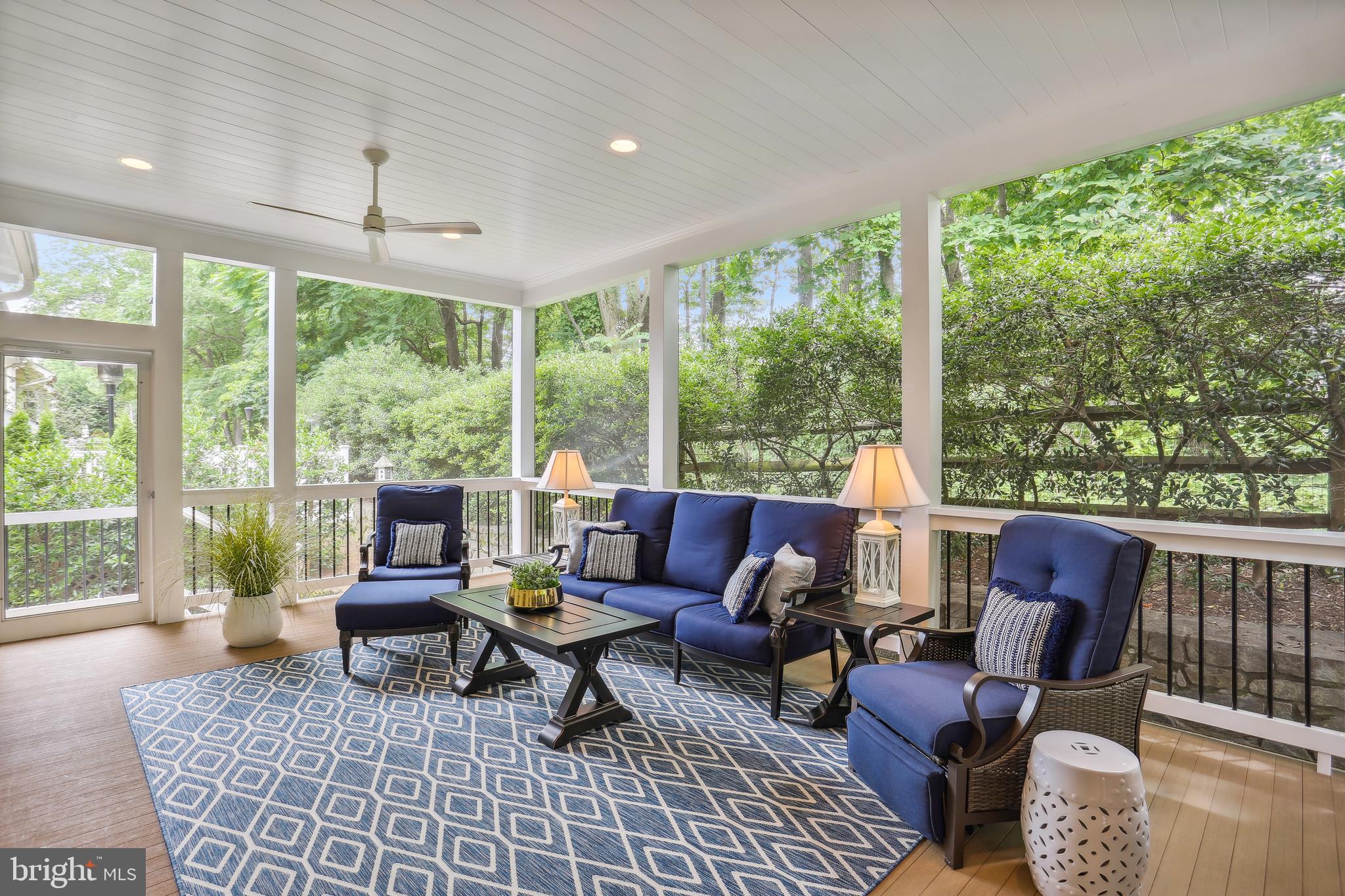 119 SHADOW GLEN COURT