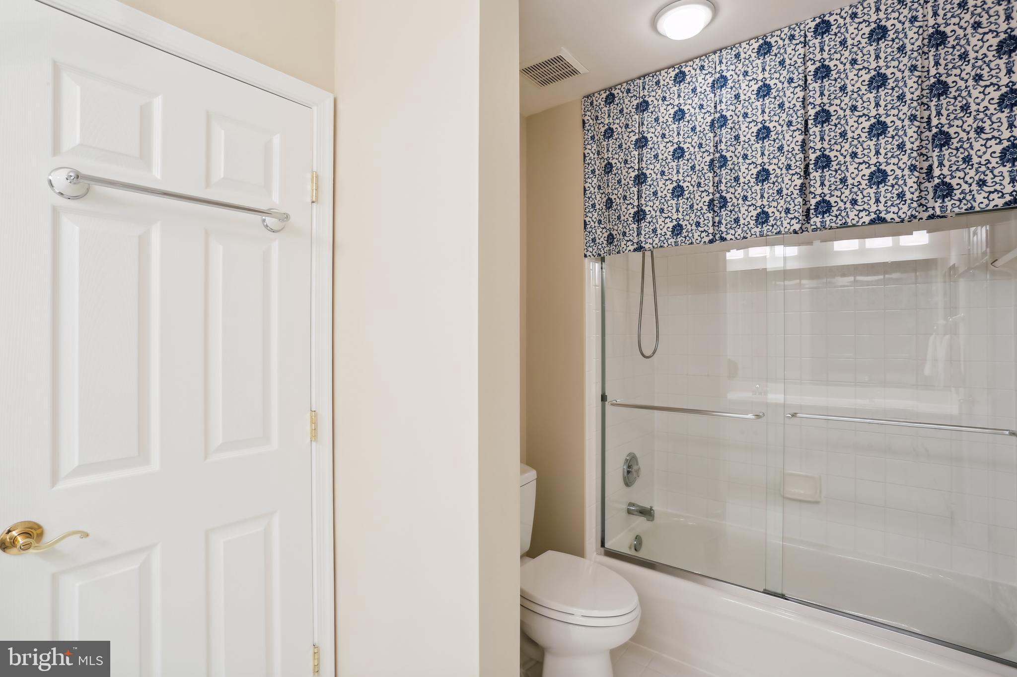 119 SHADOW GLEN COURT