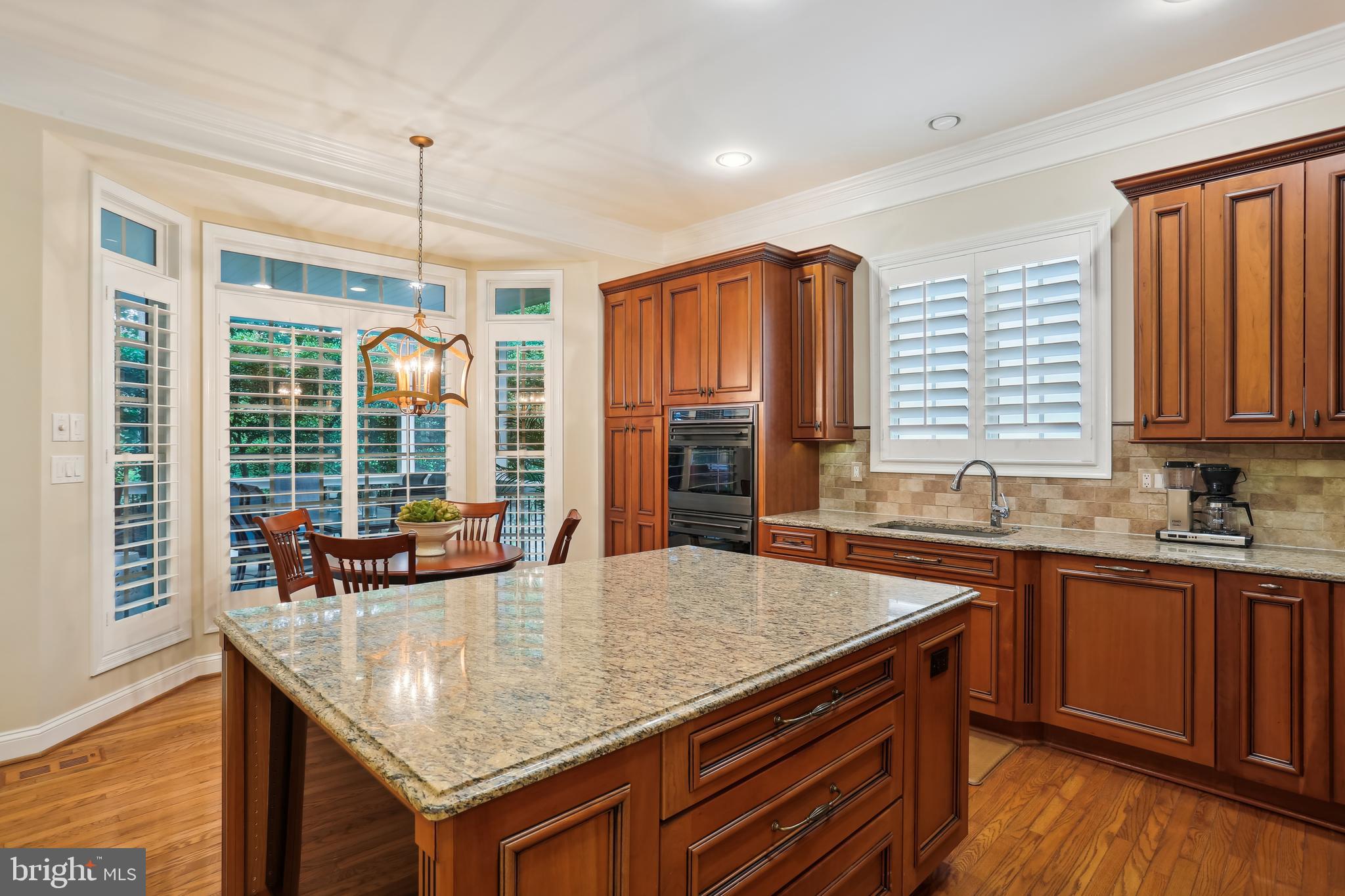 119 SHADOW GLEN COURT