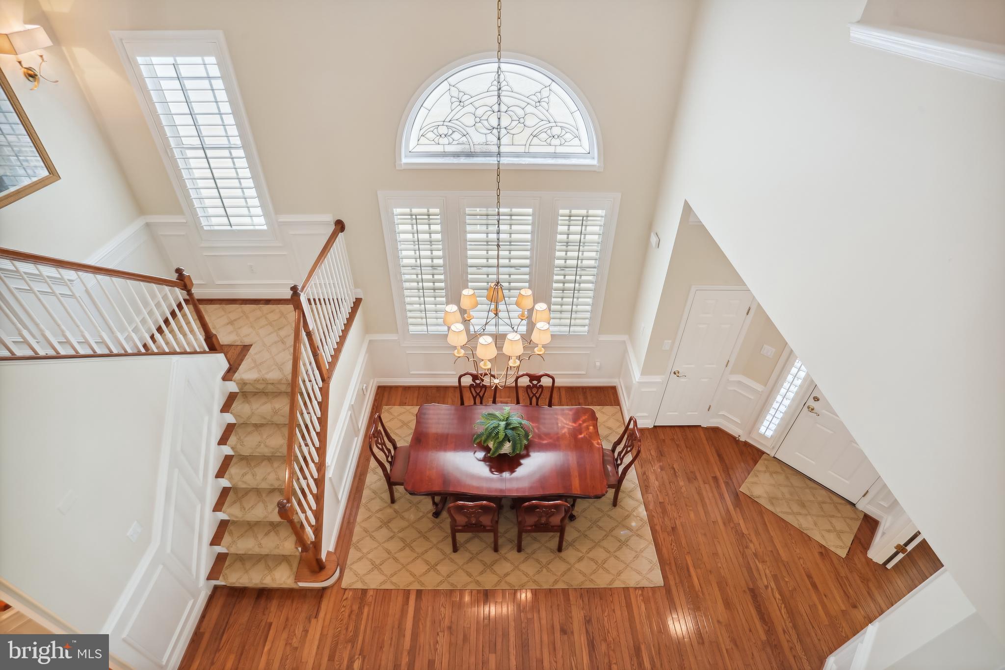 119 SHADOW GLEN COURT
