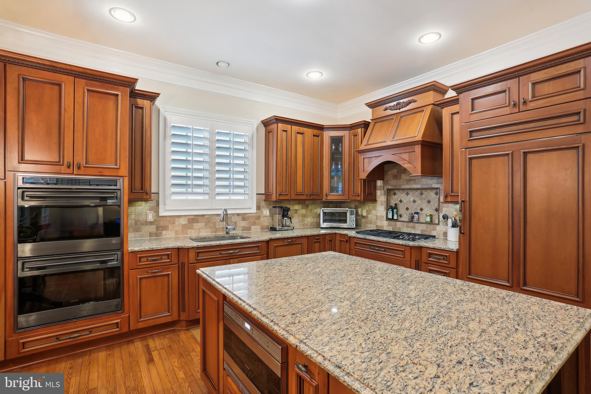 119 SHADOW GLEN COURT