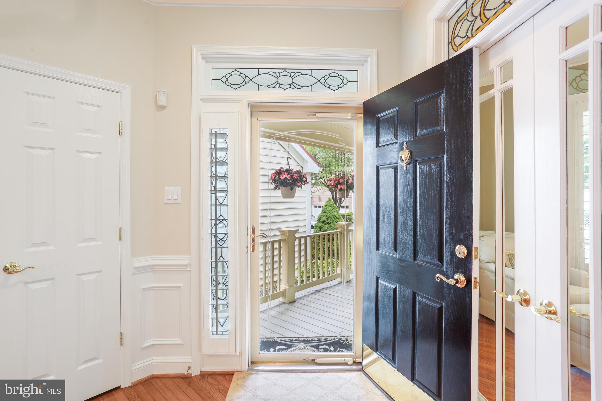 119 SHADOW GLEN COURT