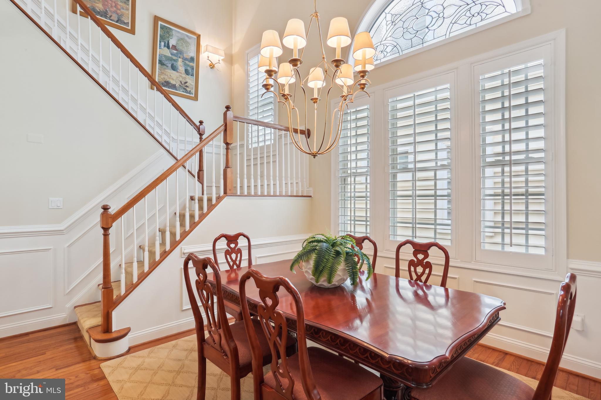 119 SHADOW GLEN COURT