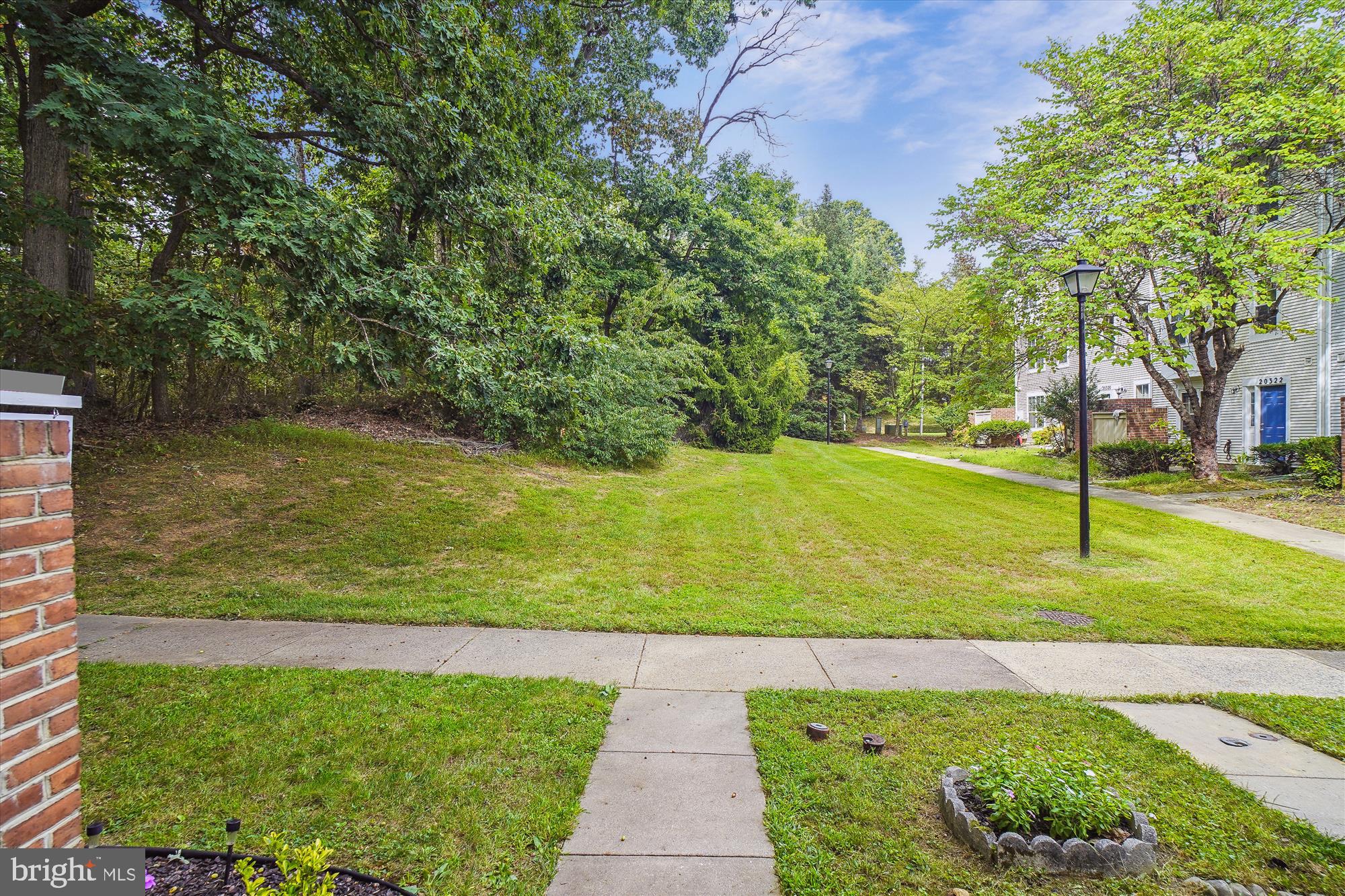 8039 HARBOR TREE WAY
