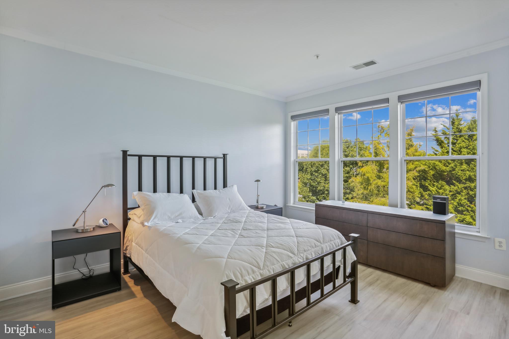 110 CHEVY CHASE STREET Unit: 301