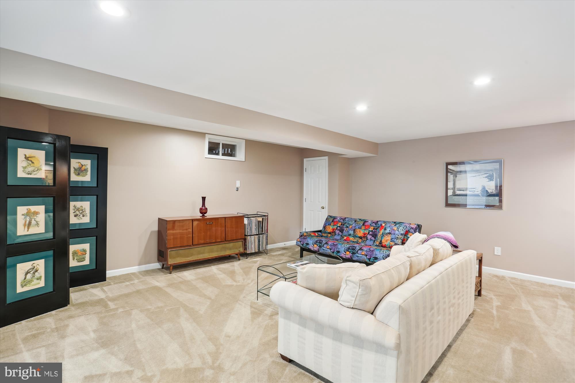 1371 MAIN STREET