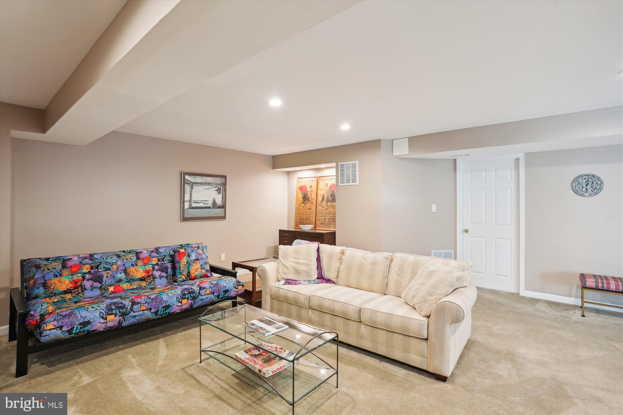 1371 MAIN STREET
