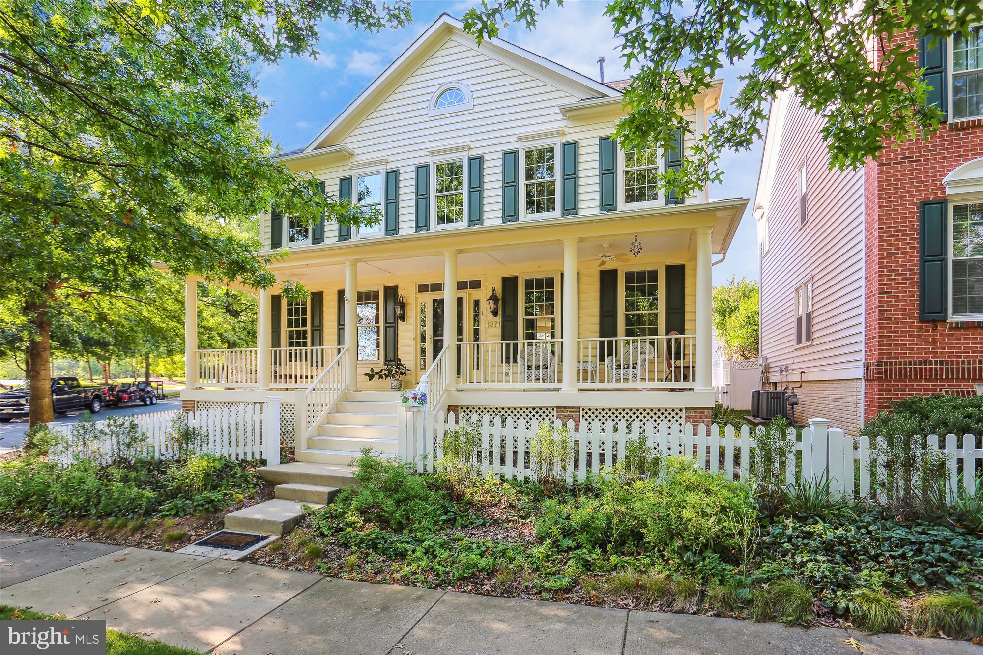 1371 MAIN STREET