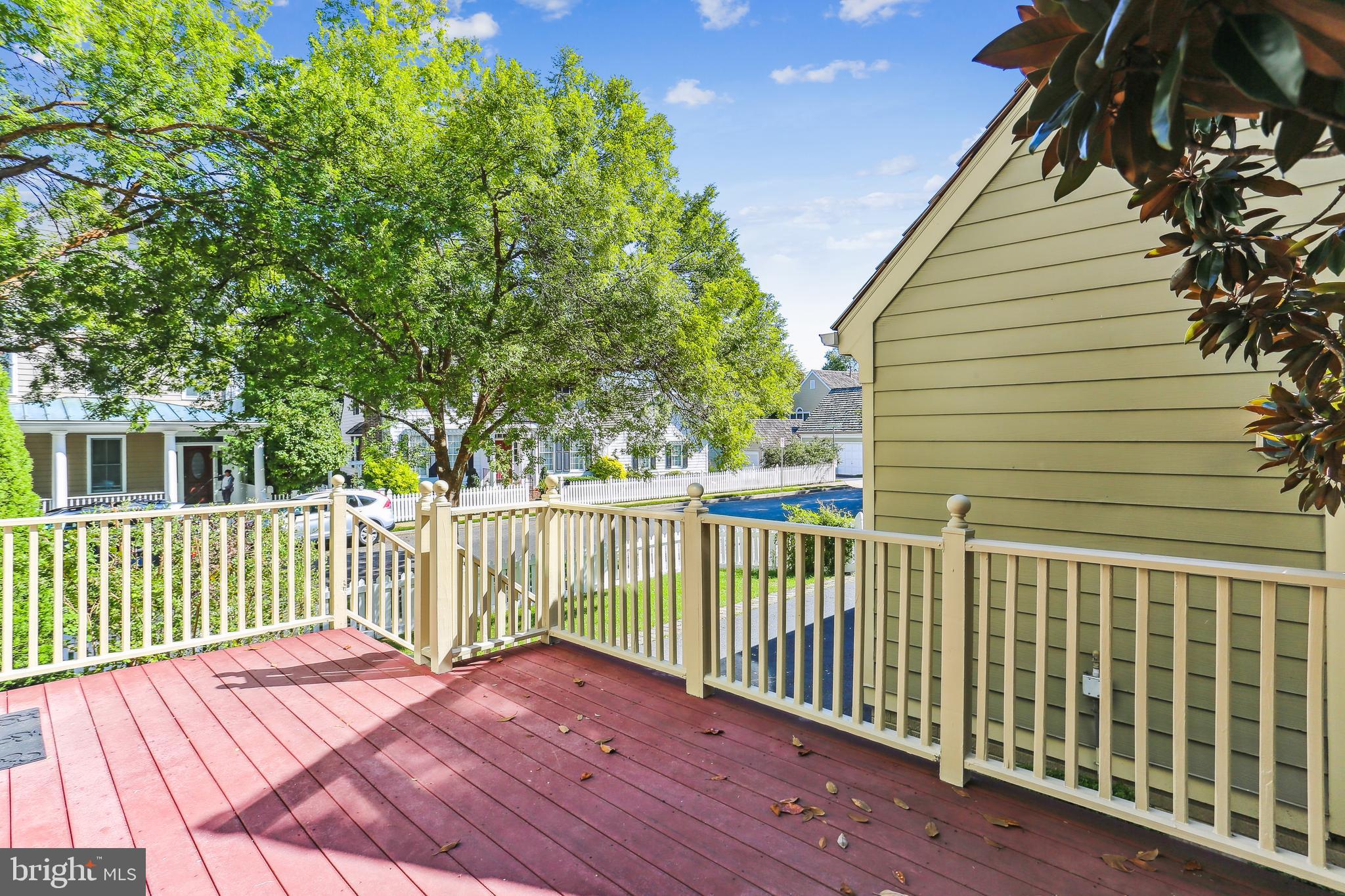 302 LITTLE QUARRY ROAD