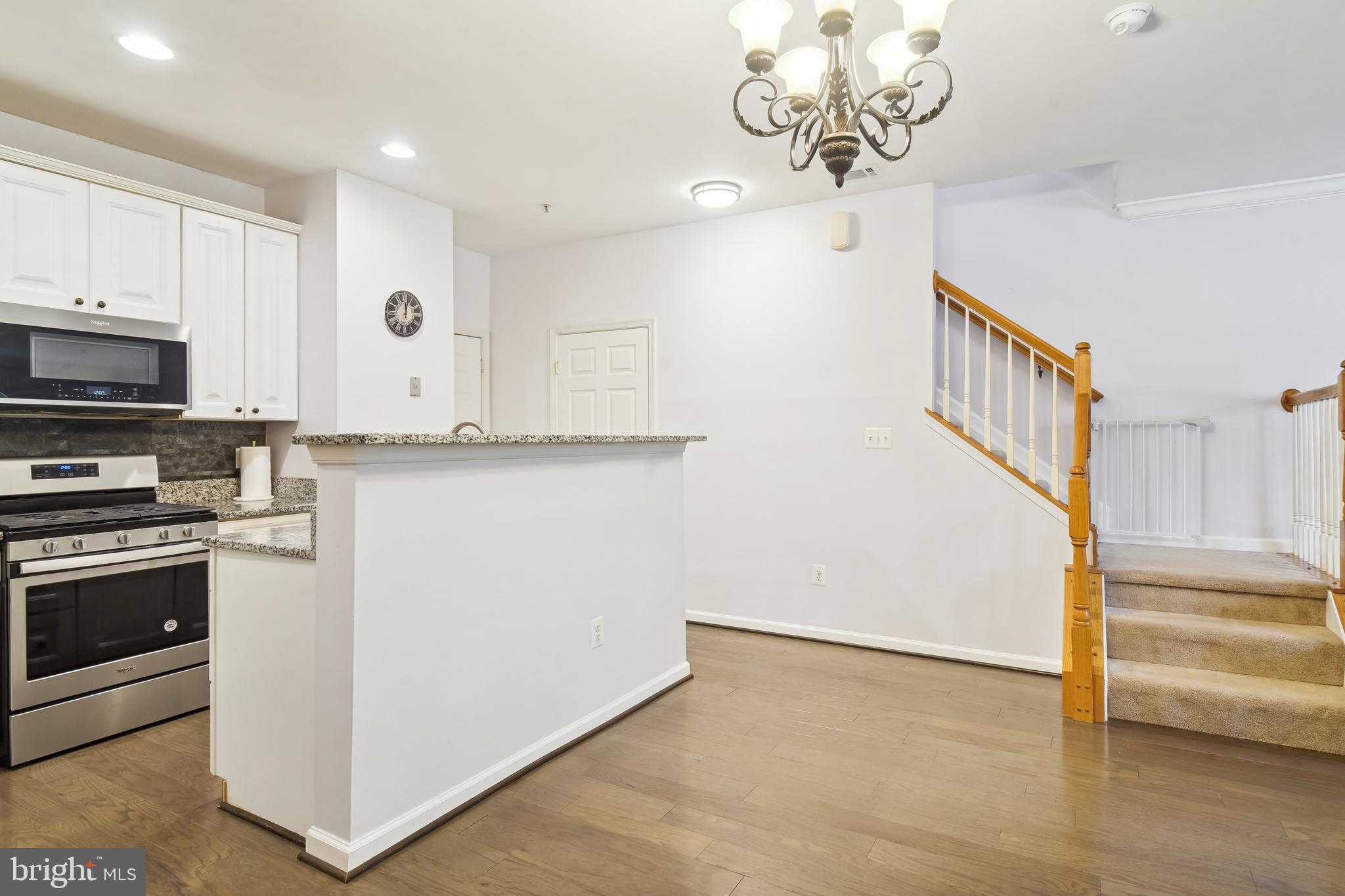 721 Main STREET Unit: 721-A