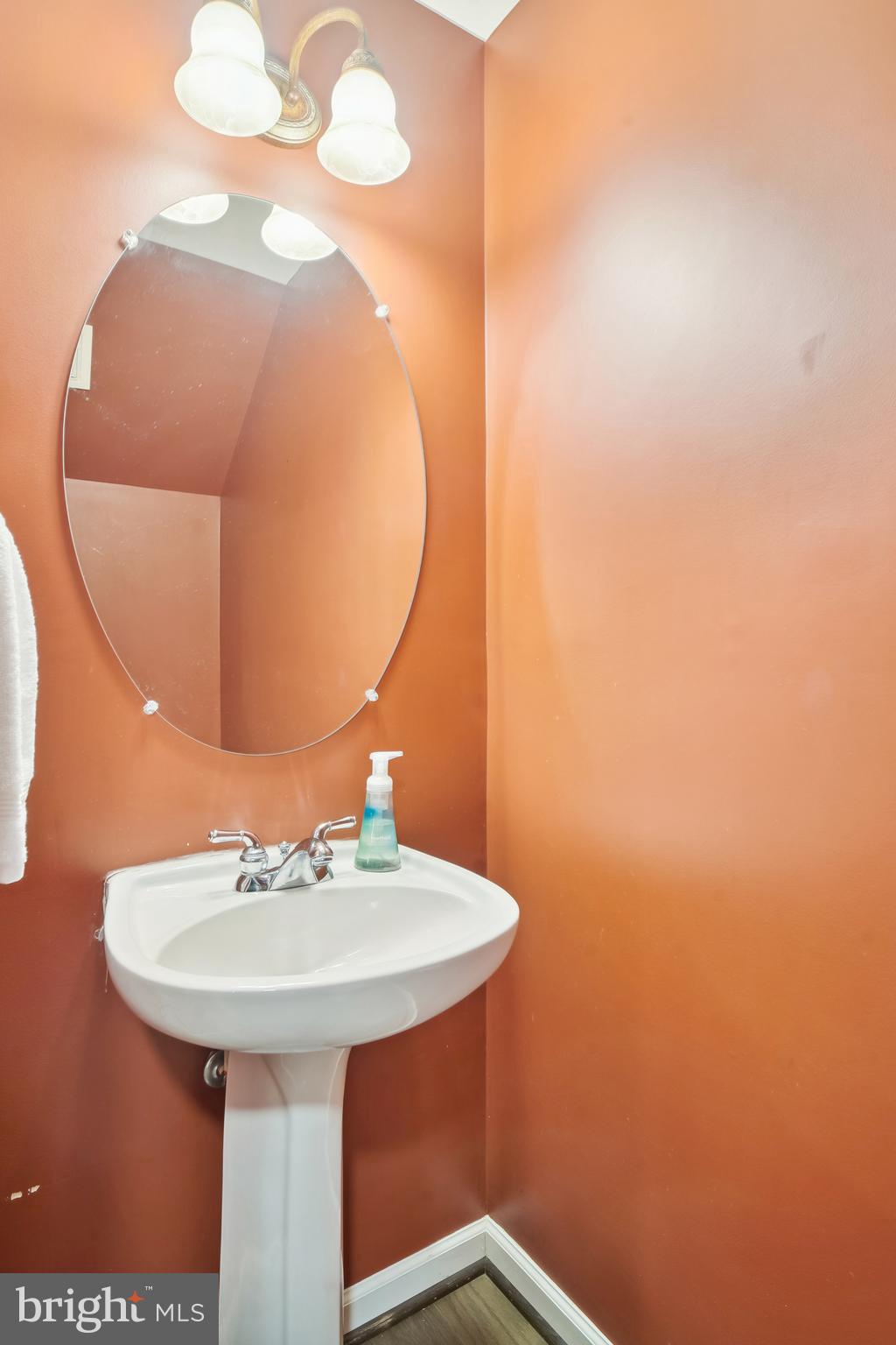 721 Main STREET Unit: 721-A