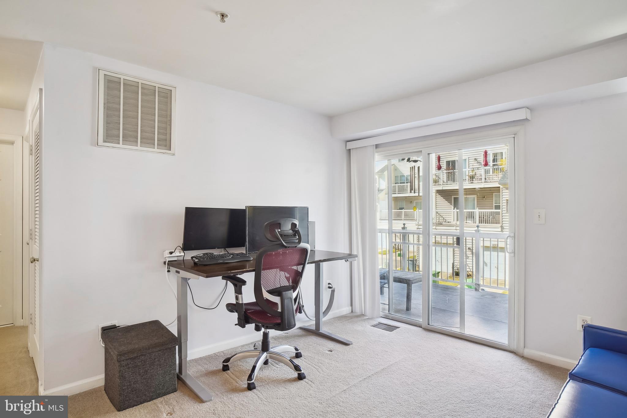 721 Main STREET Unit: 721-A