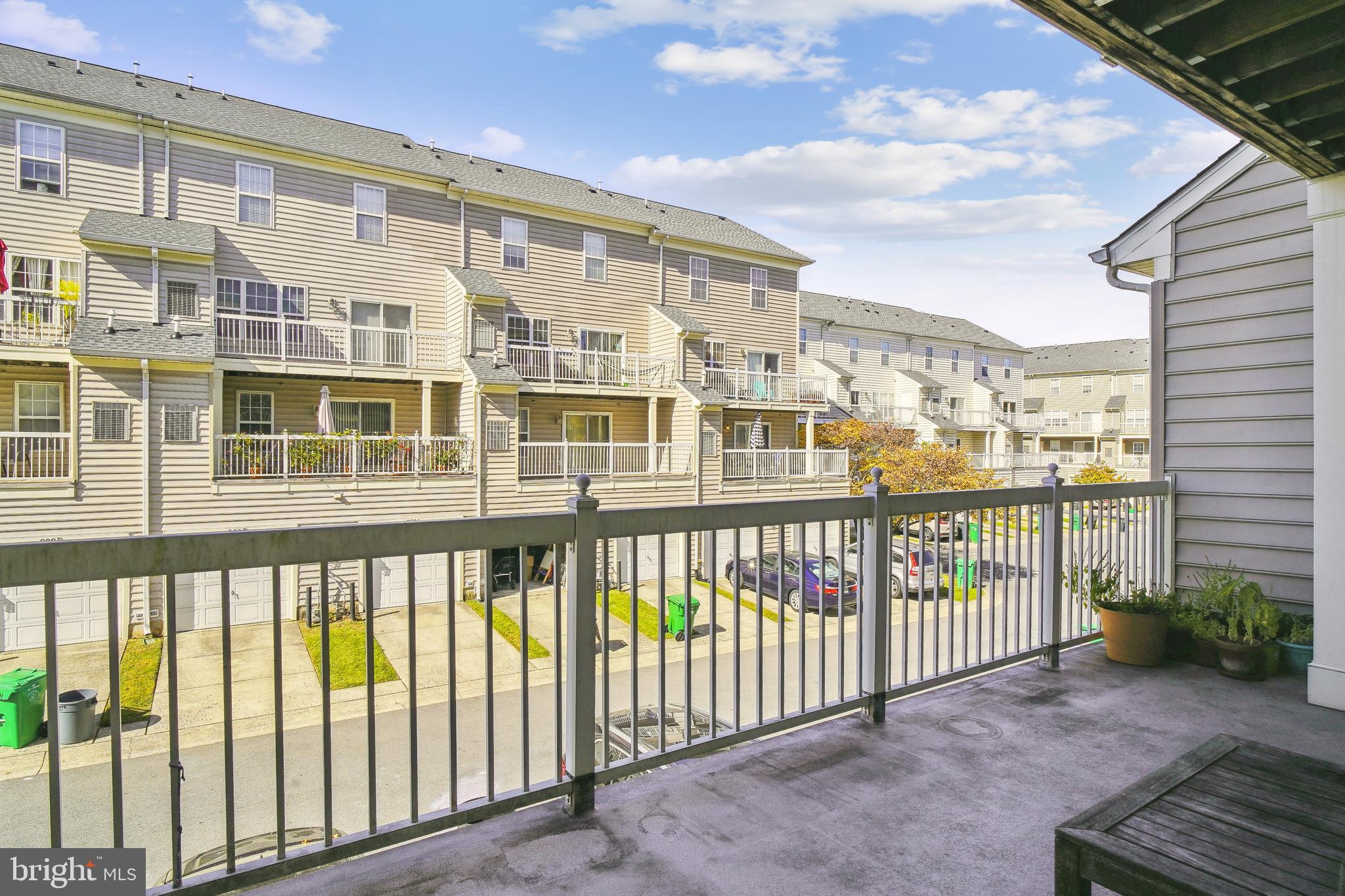 721 Main STREET Unit: 721-A