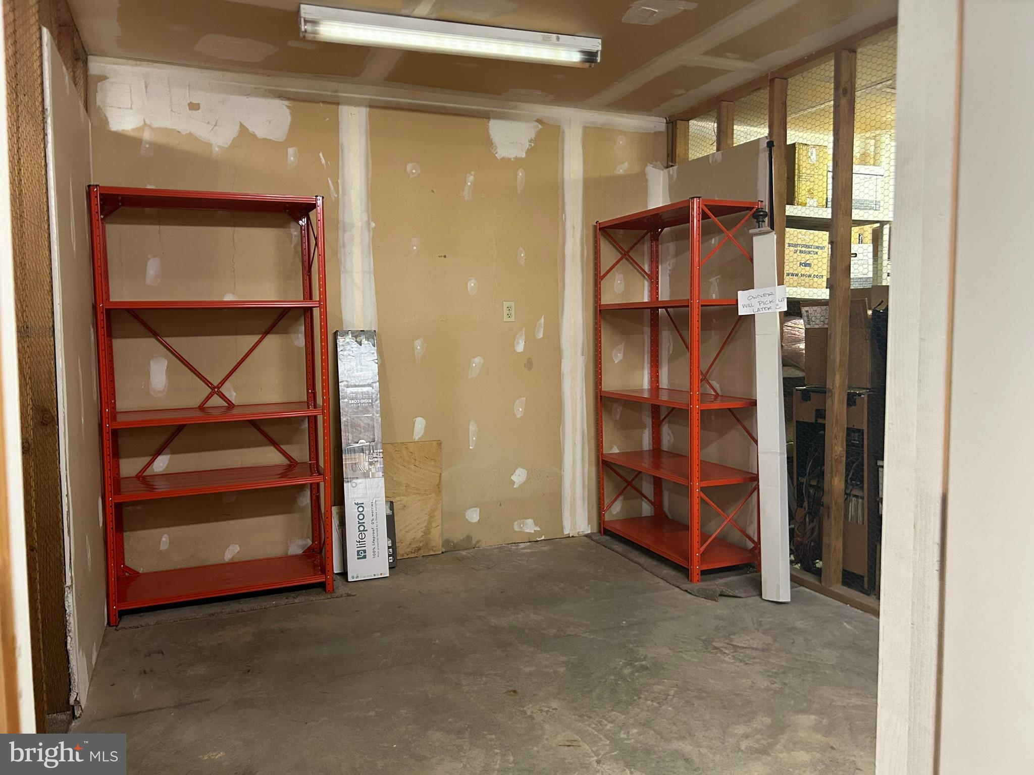 3307 SIR THOMAS DRIVE 5-B-23