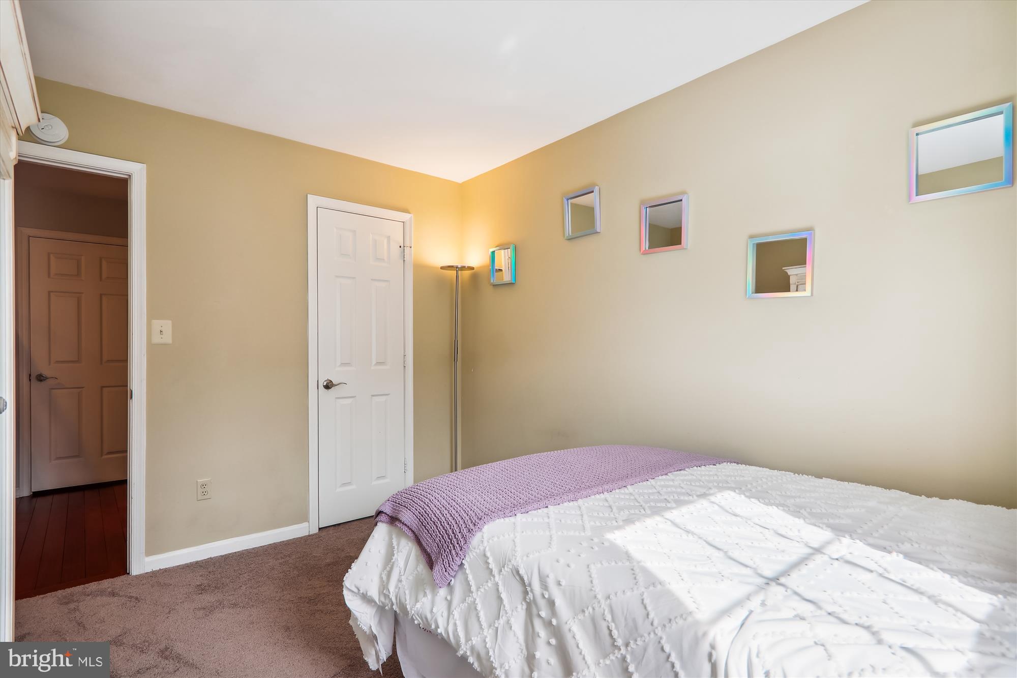 110 Massbury St