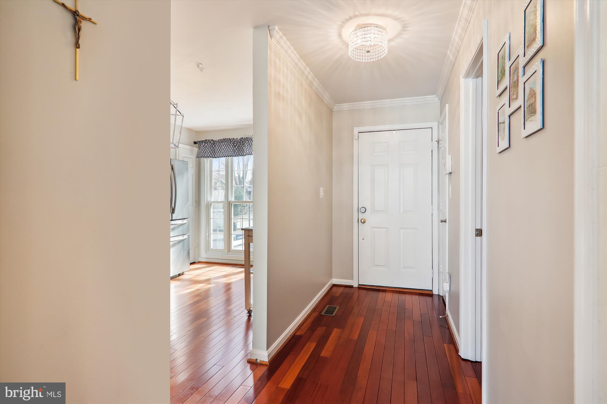 110 Massbury St